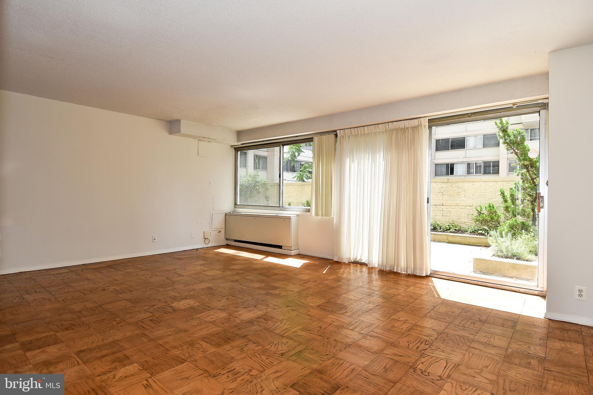 WILLOUGHBY OF CHEVY CHASE - Residential Lease