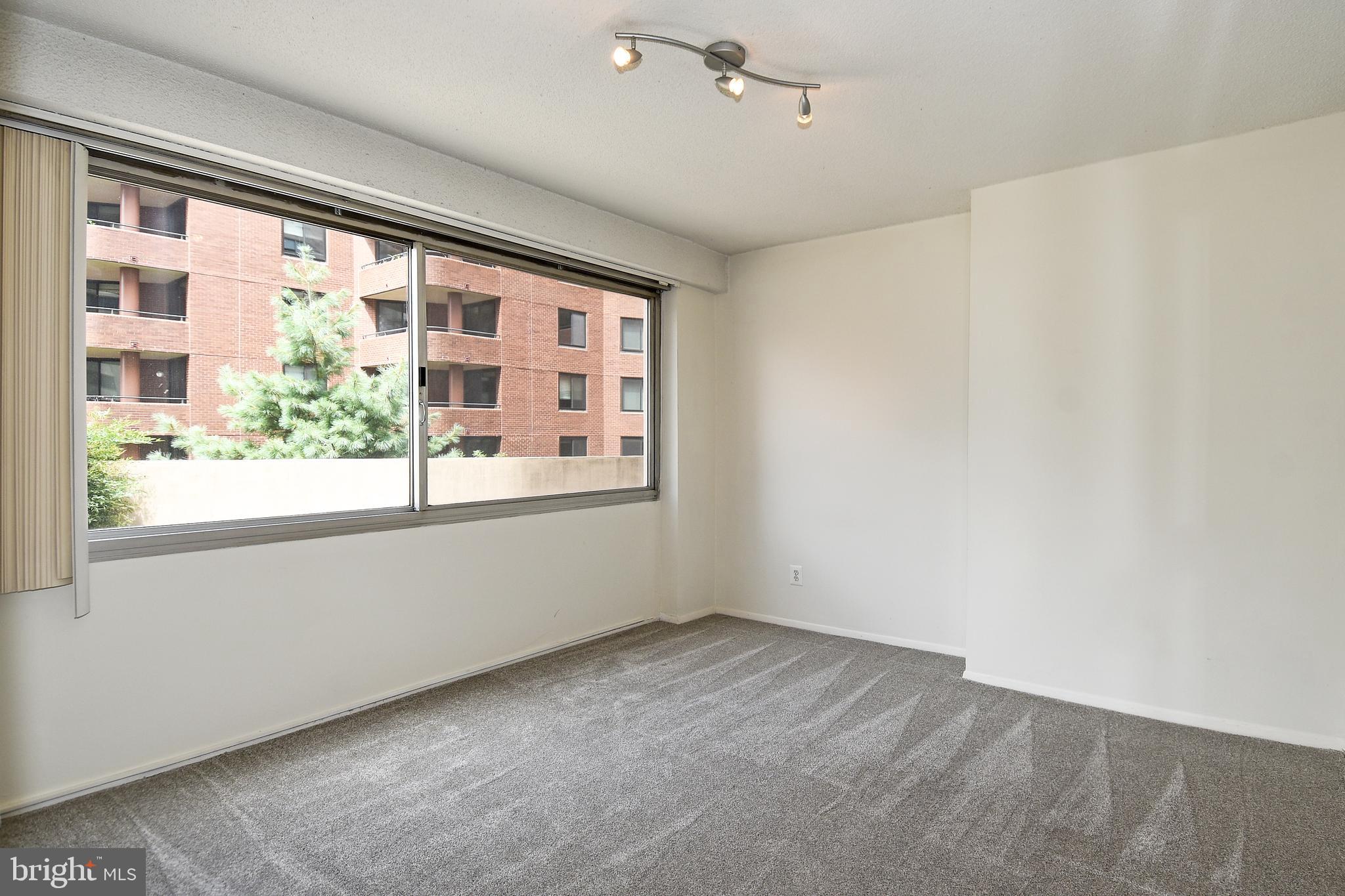 WILLOUGHBY OF CHEVY CHASE - Residential Lease