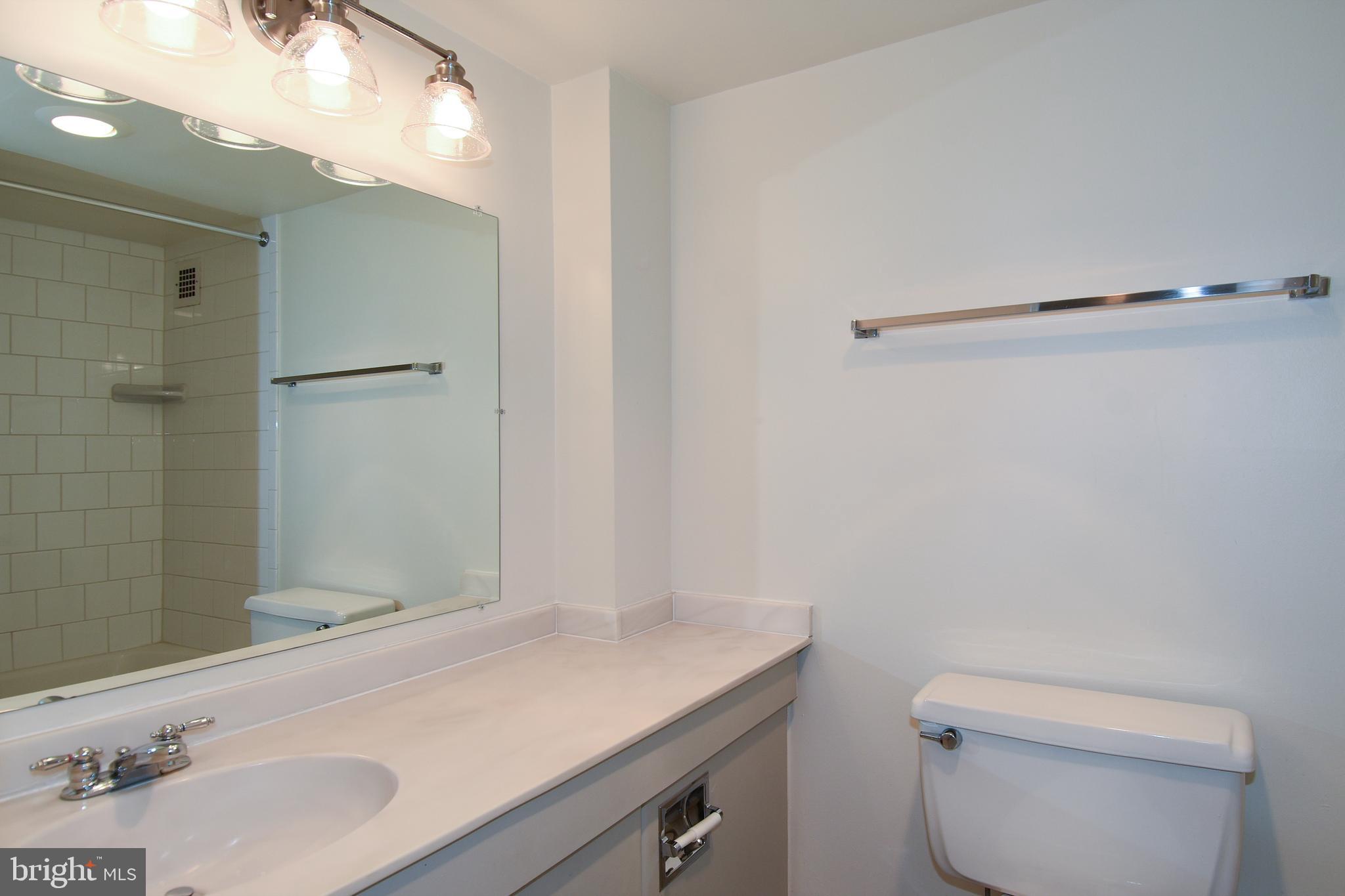 WILLOUGHBY OF CHEVY CHASE - Residential Lease