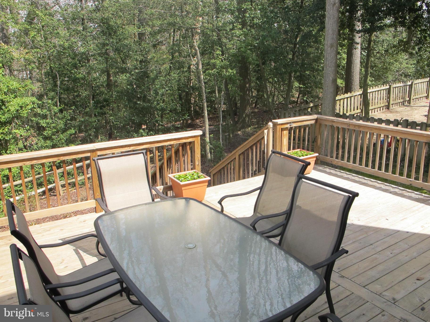 ROUND BAY CITY - Residential