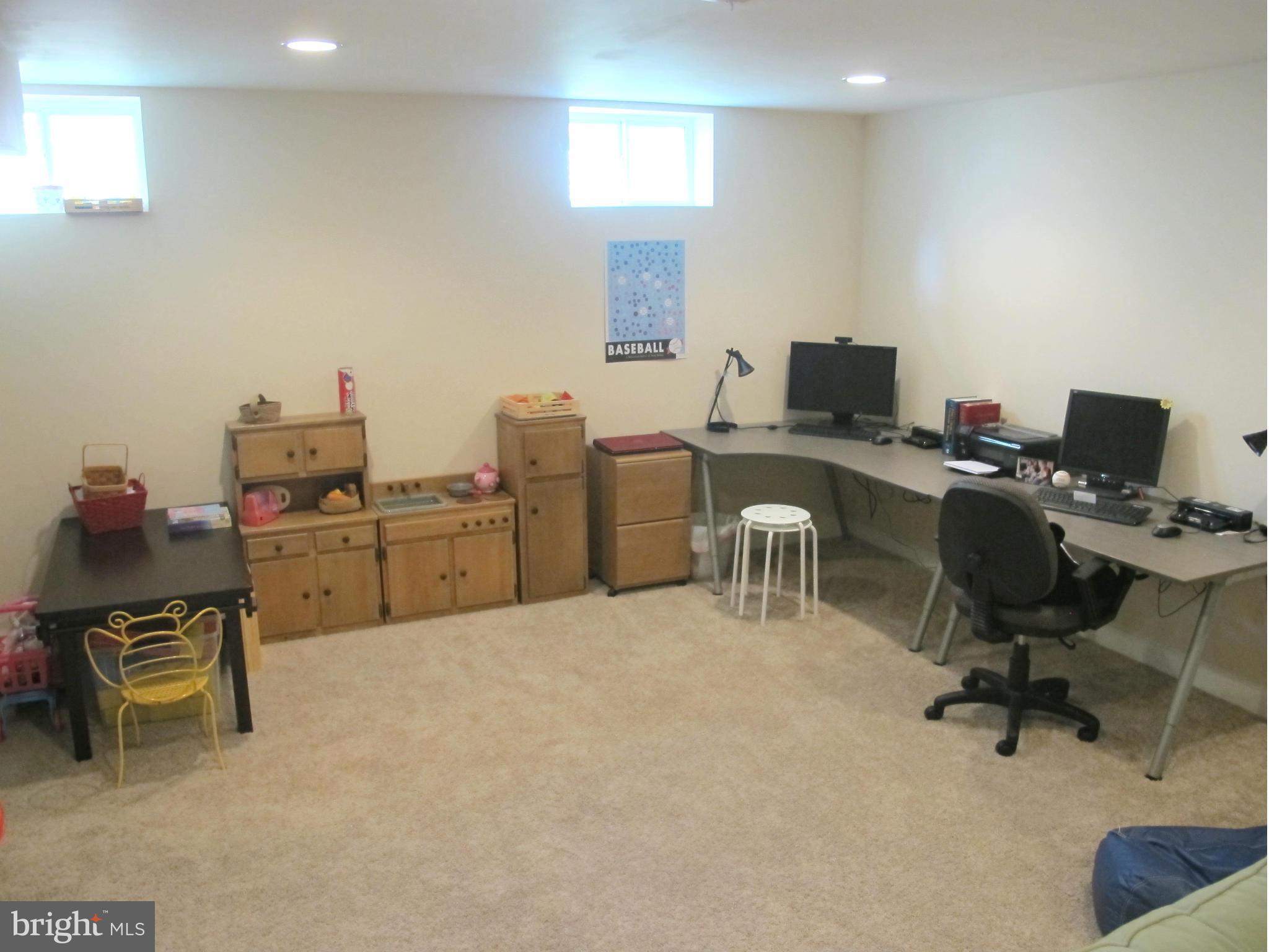 ROUND BAY CITY - Residential