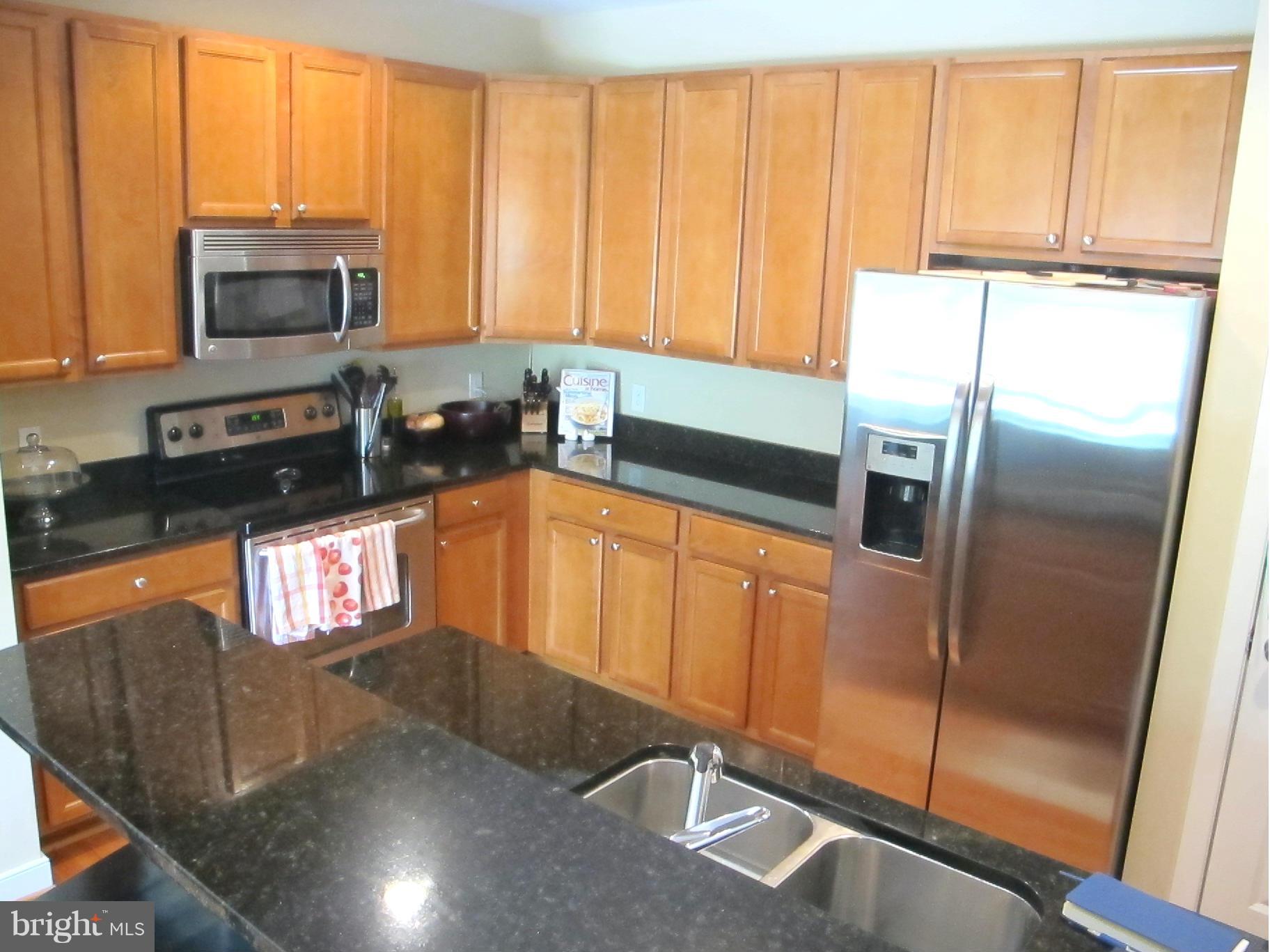 ROUND BAY CITY - Residential