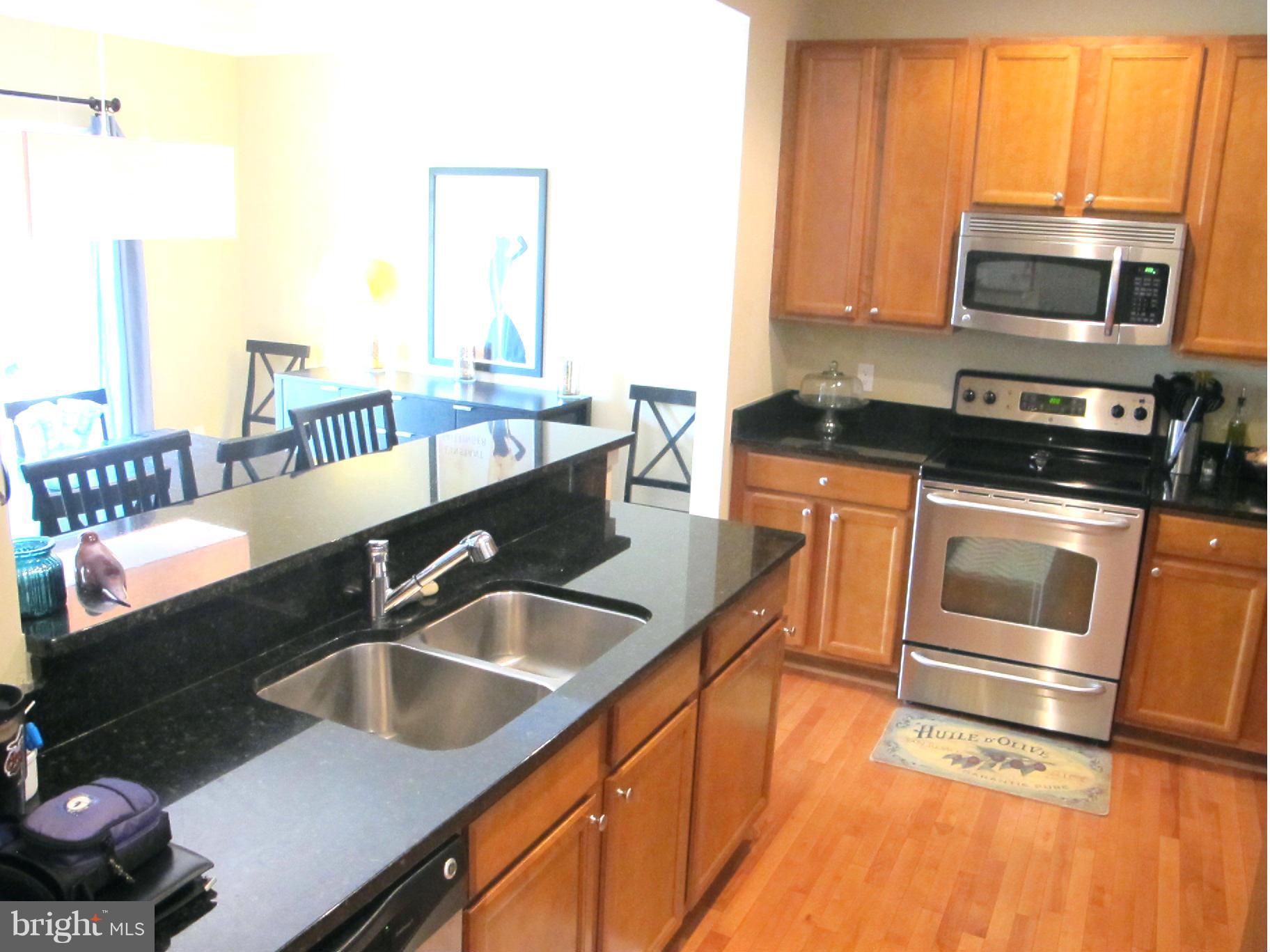 ROUND BAY CITY - Residential