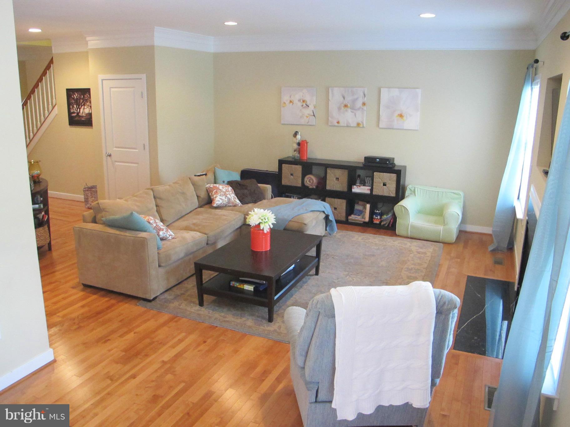 ROUND BAY CITY - Residential