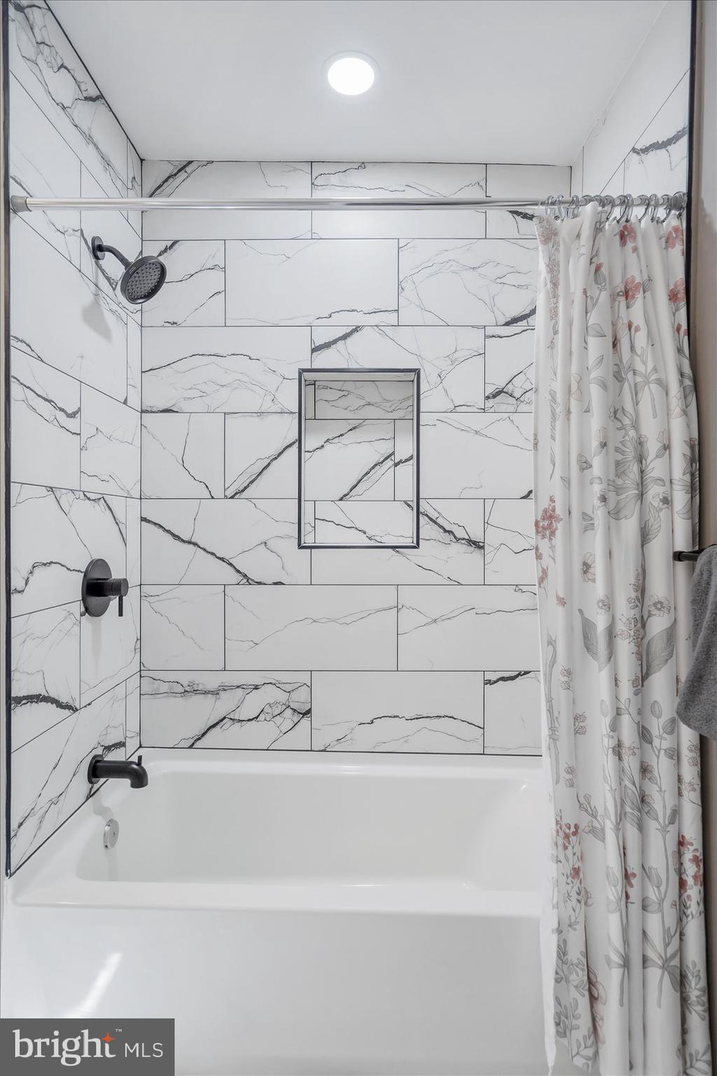 BELAIR-EDISON - Residential