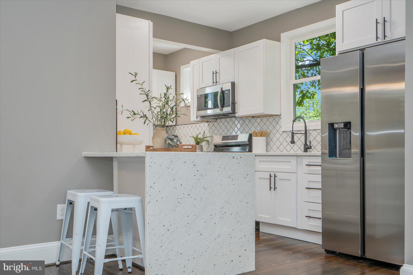 BELAIR-EDISON - Residential