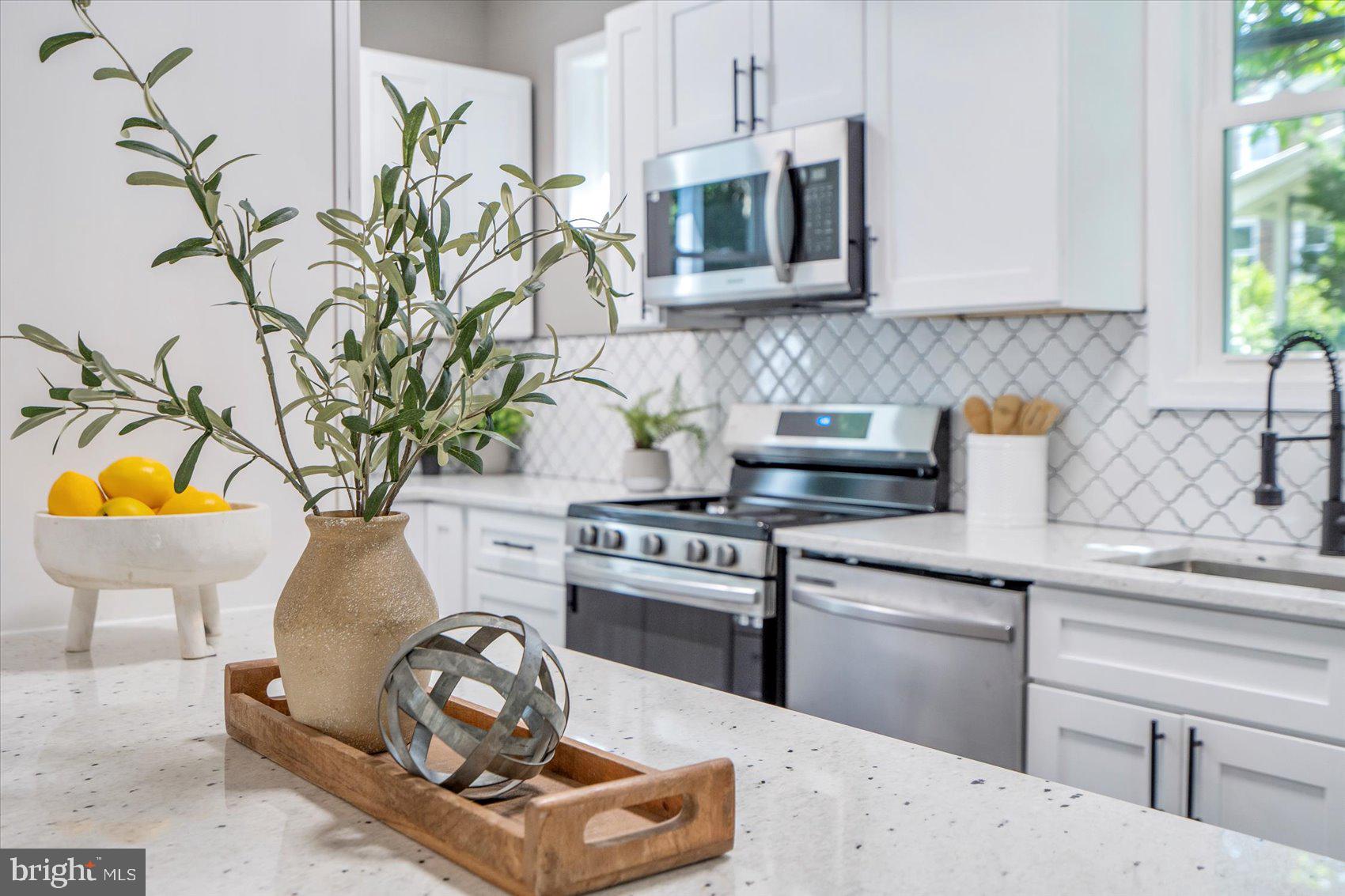 BELAIR-EDISON - Residential