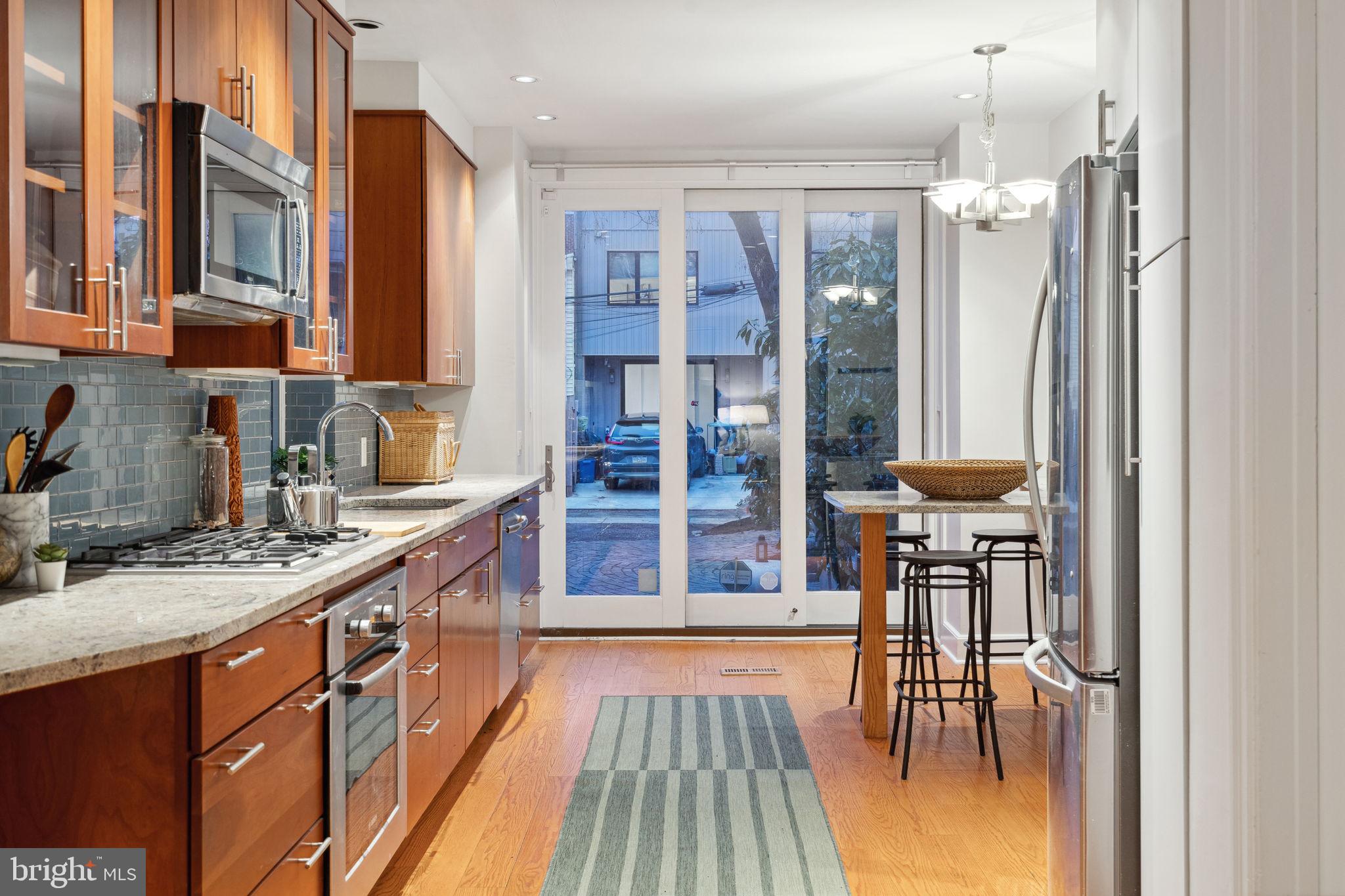 GRADUATE HOSPITAL - Residential