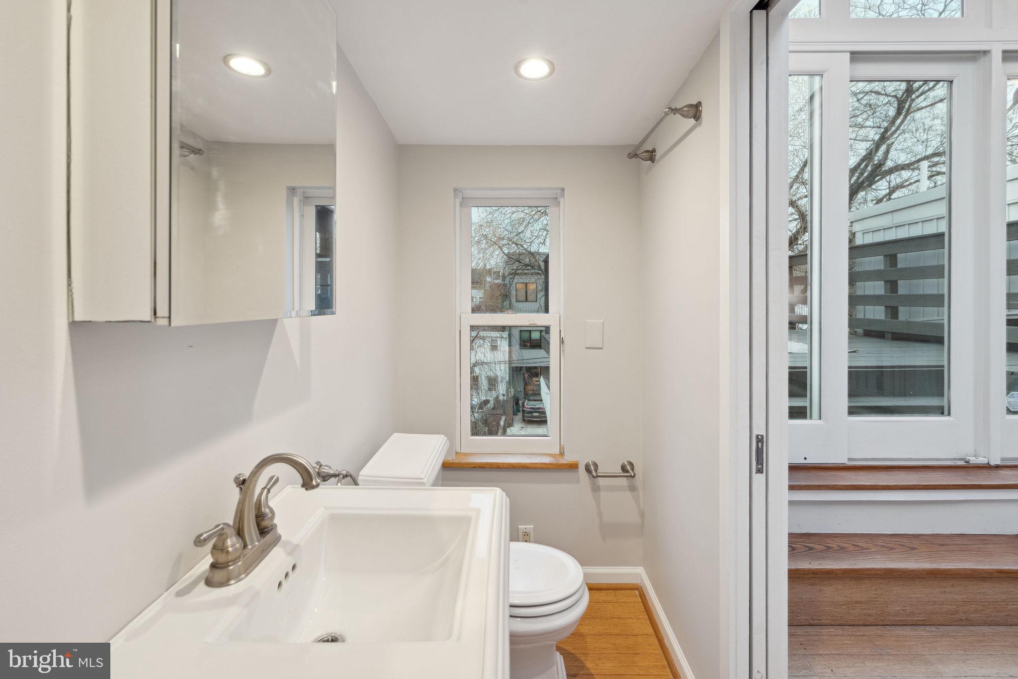 GRADUATE HOSPITAL - Residential