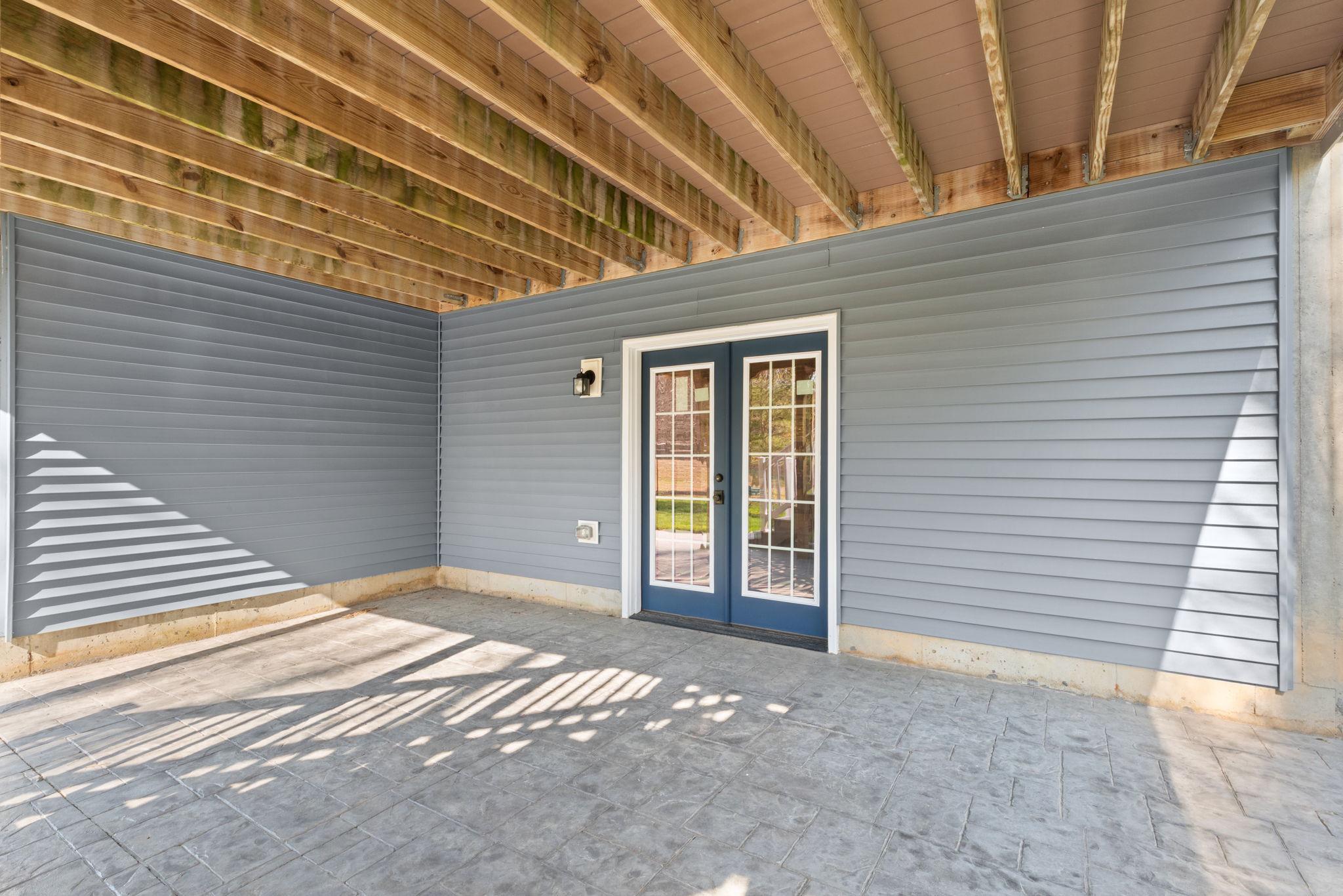 COOL SPRINGS AT CHARLESTOWN - Residential