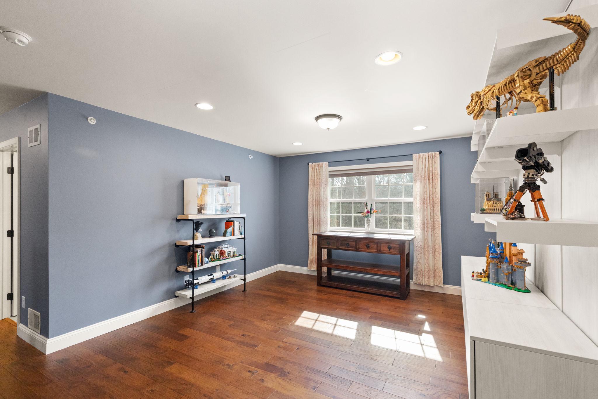 COOL SPRINGS AT CHARLESTOWN - Residential