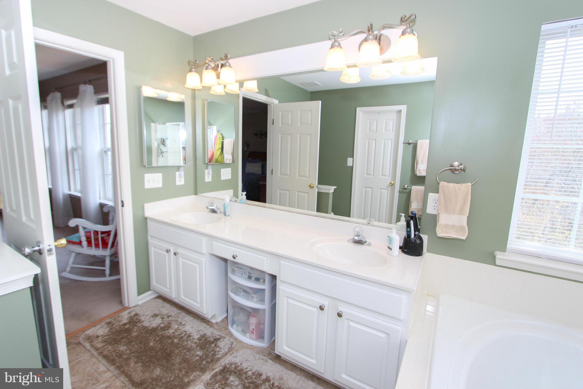 THE FOREST AT SOUTHRUN - Residential