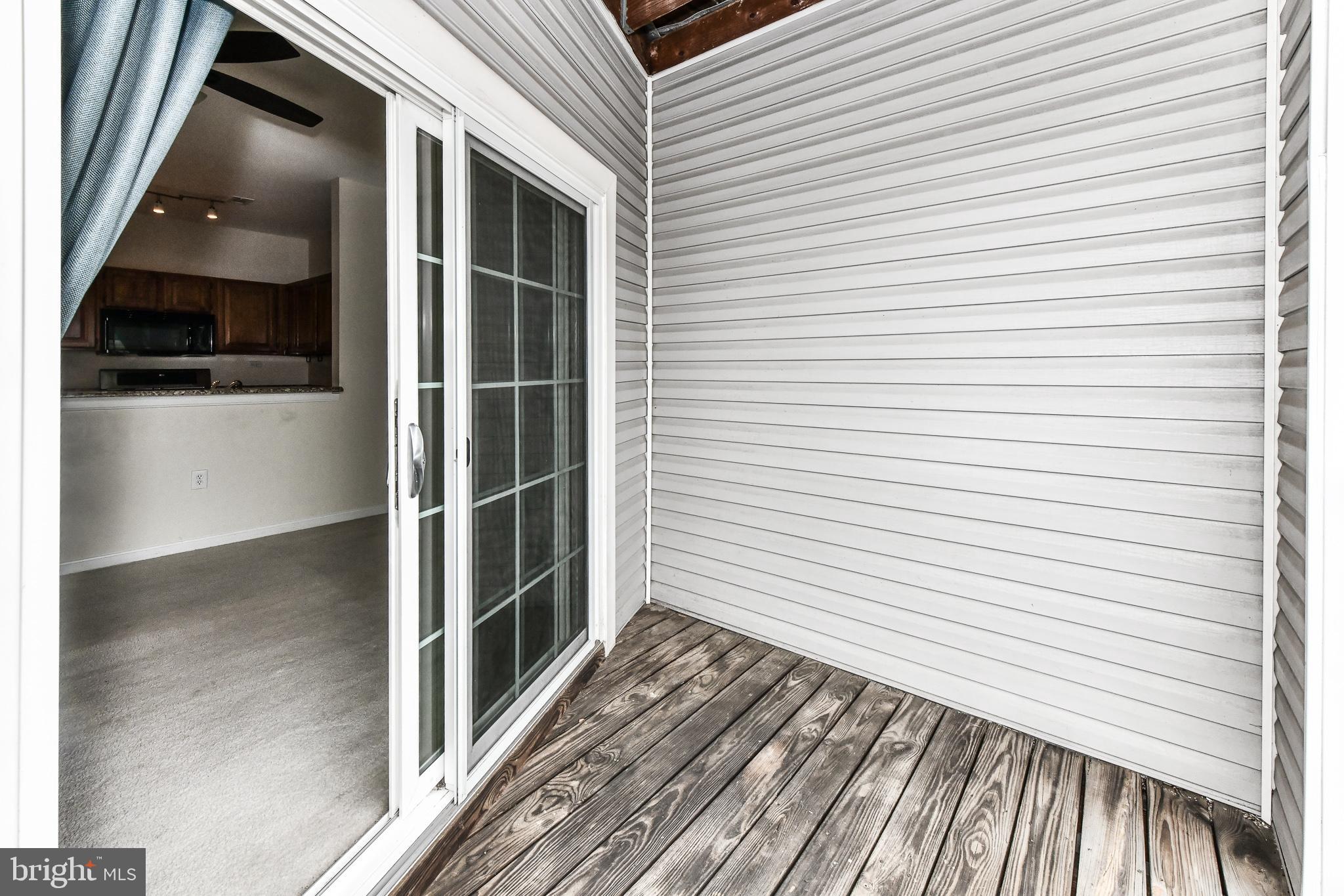 HILLWOOD - Residential Lease