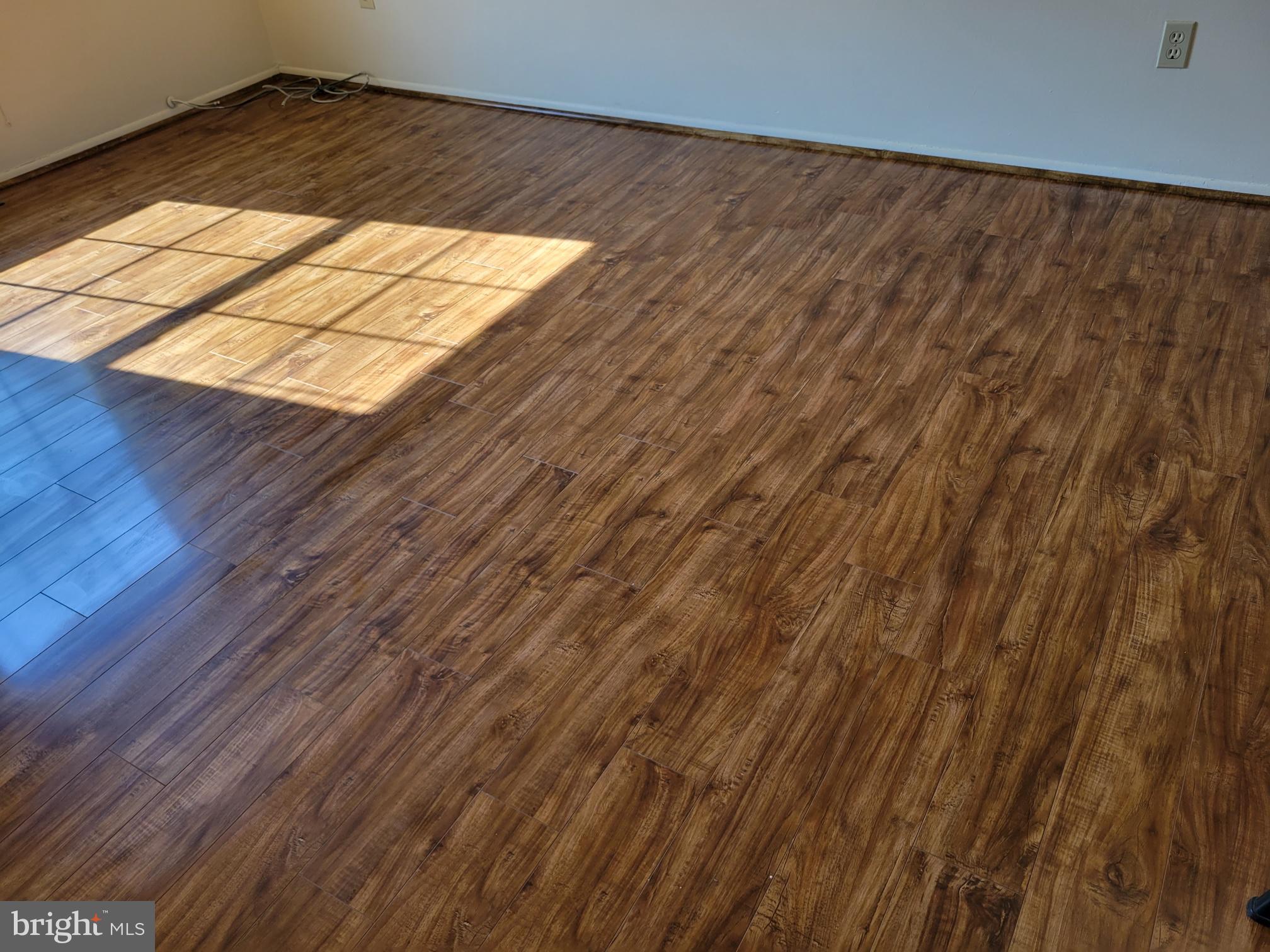 WESTPHALIA WOODS - Residential Lease