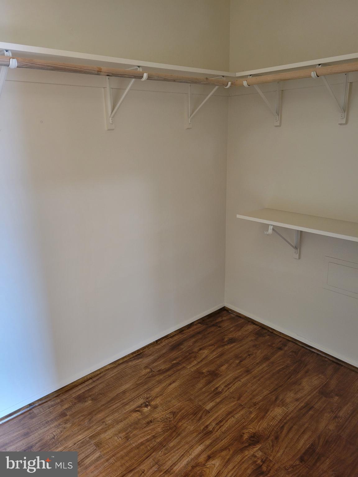 WESTPHALIA WOODS - Residential Lease