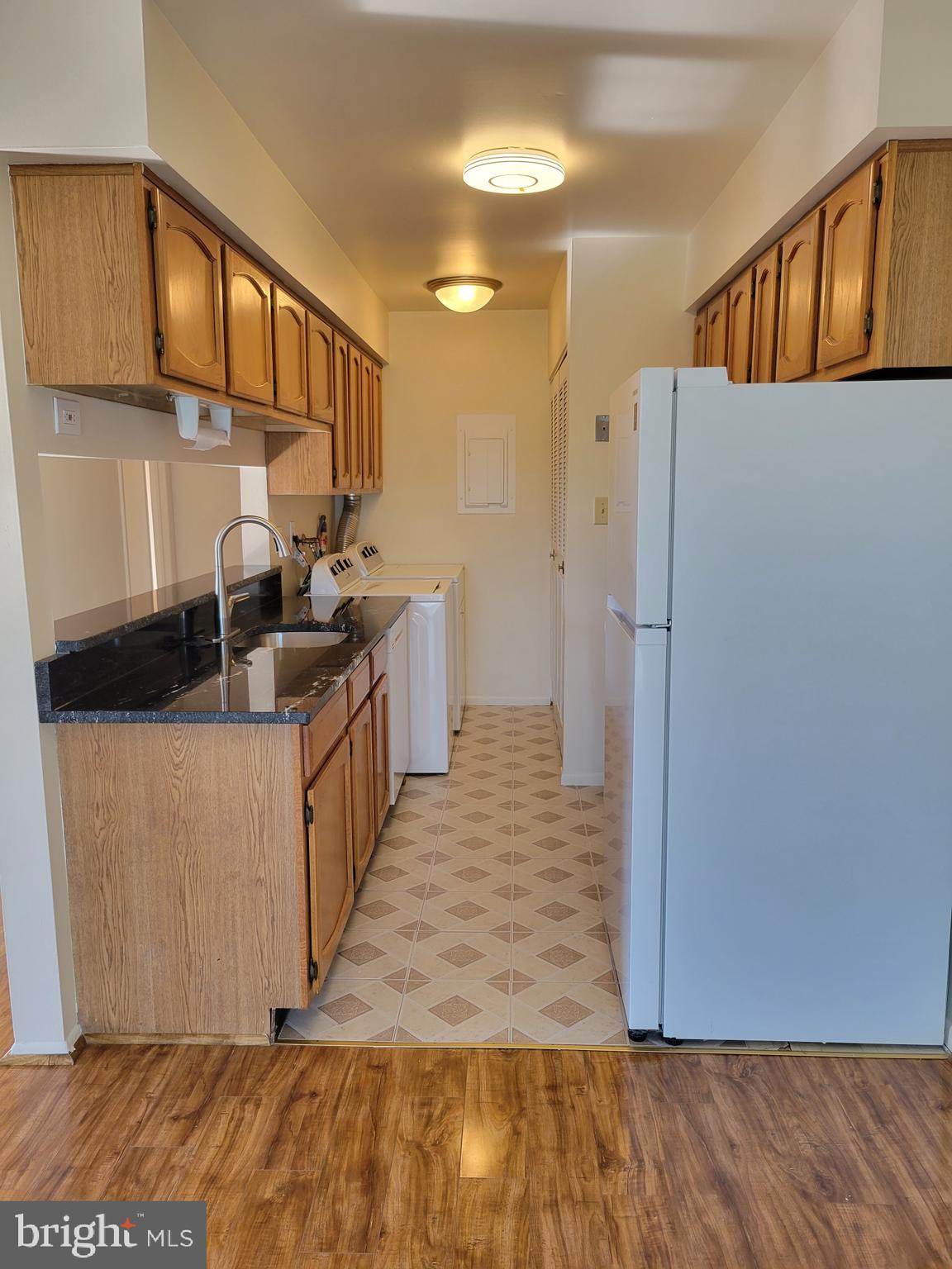 WESTPHALIA WOODS - Residential Lease