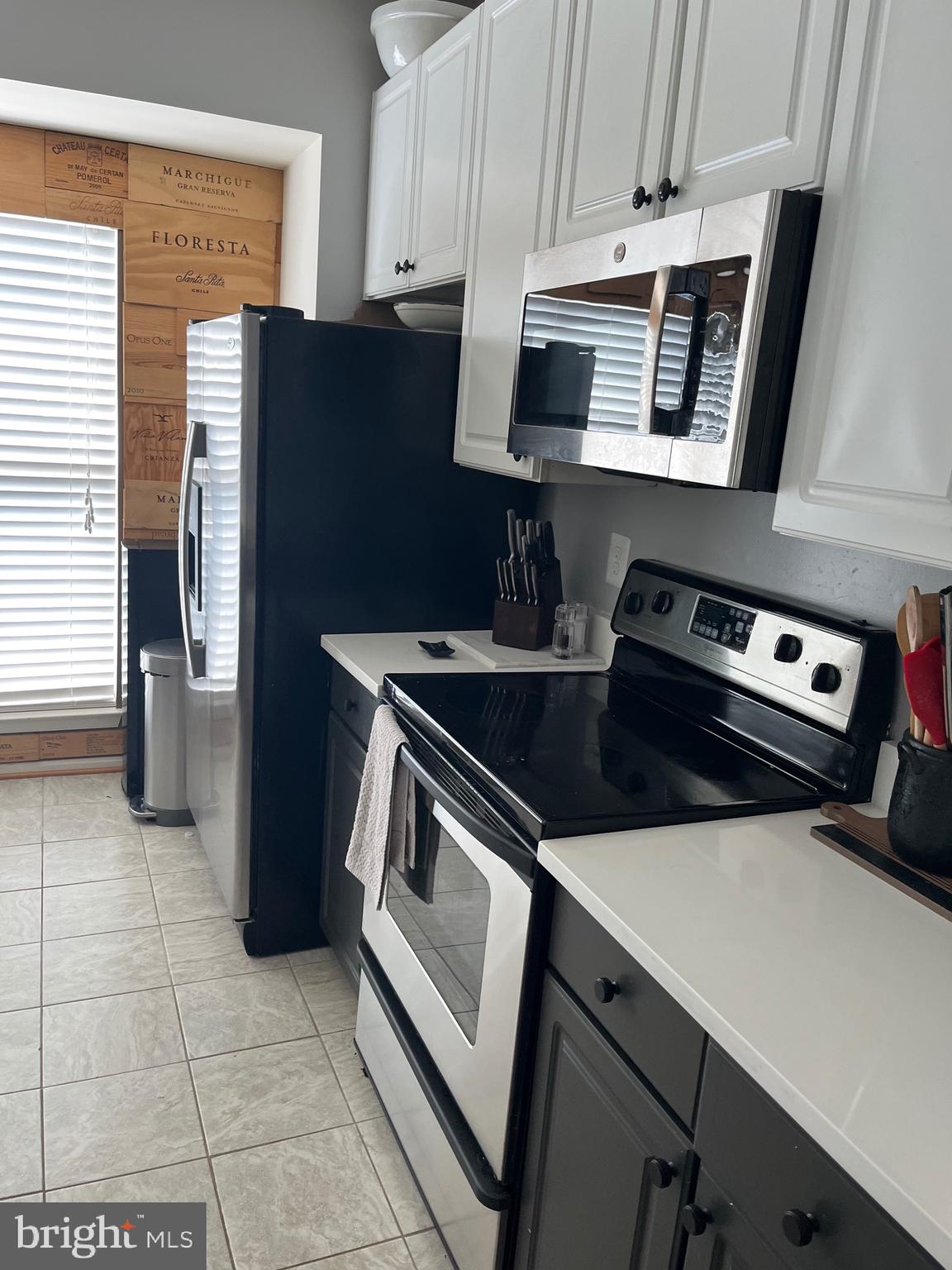 ASHBURN VILLAGE - Residential Lease