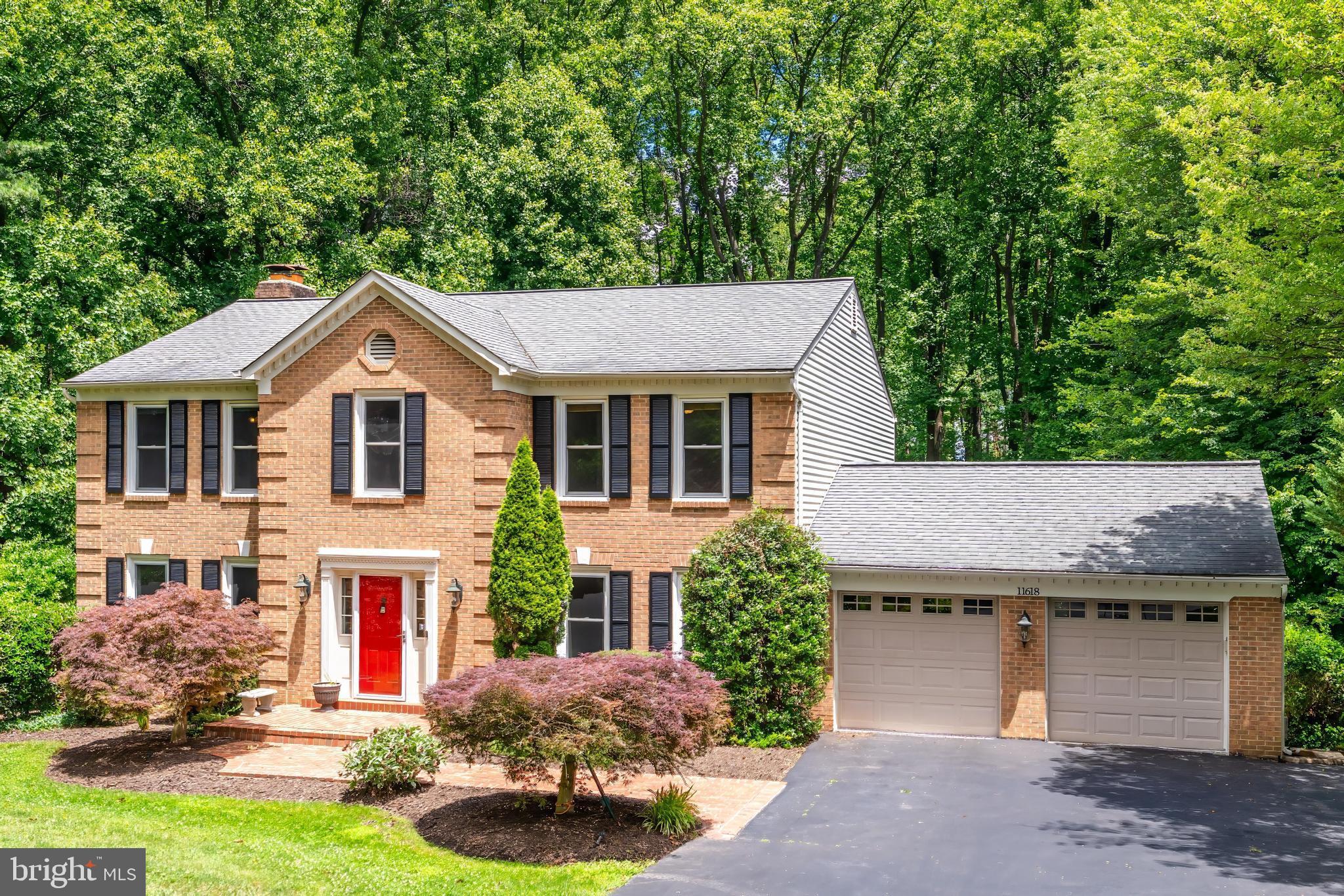 11618 HOLLY BRIAR LANE
