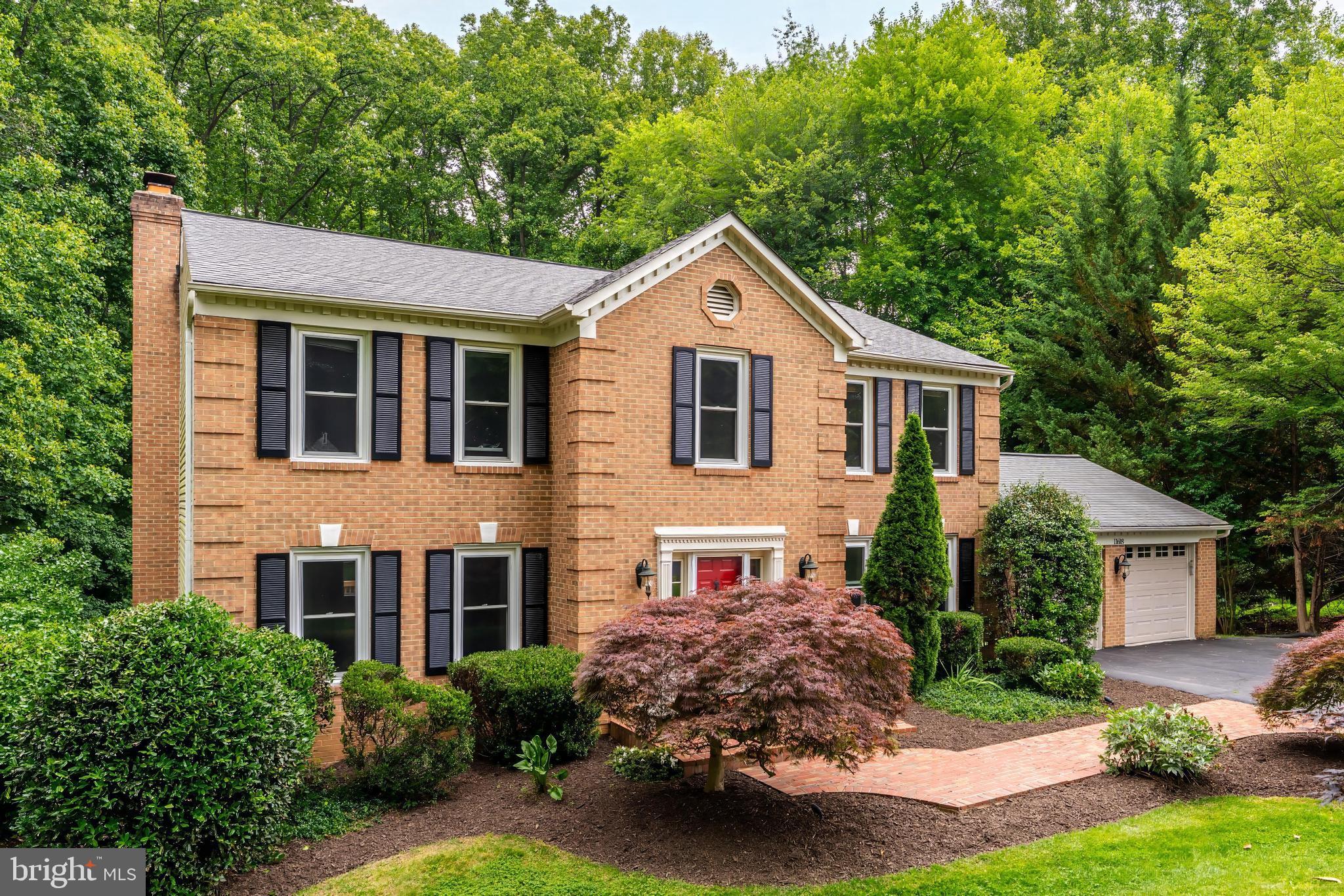 11618 HOLLY BRIAR LANE