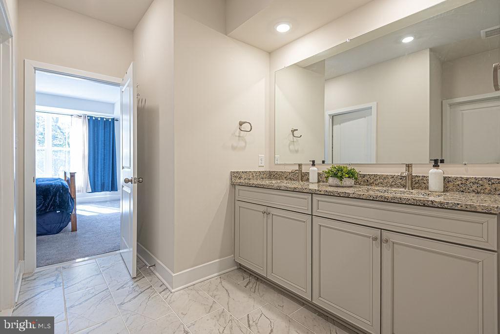 MILOS HAVEN - Residential