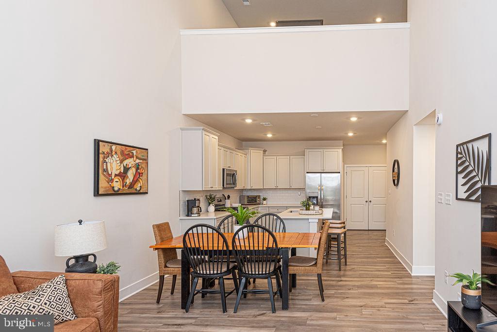 MILOS HAVEN - Residential