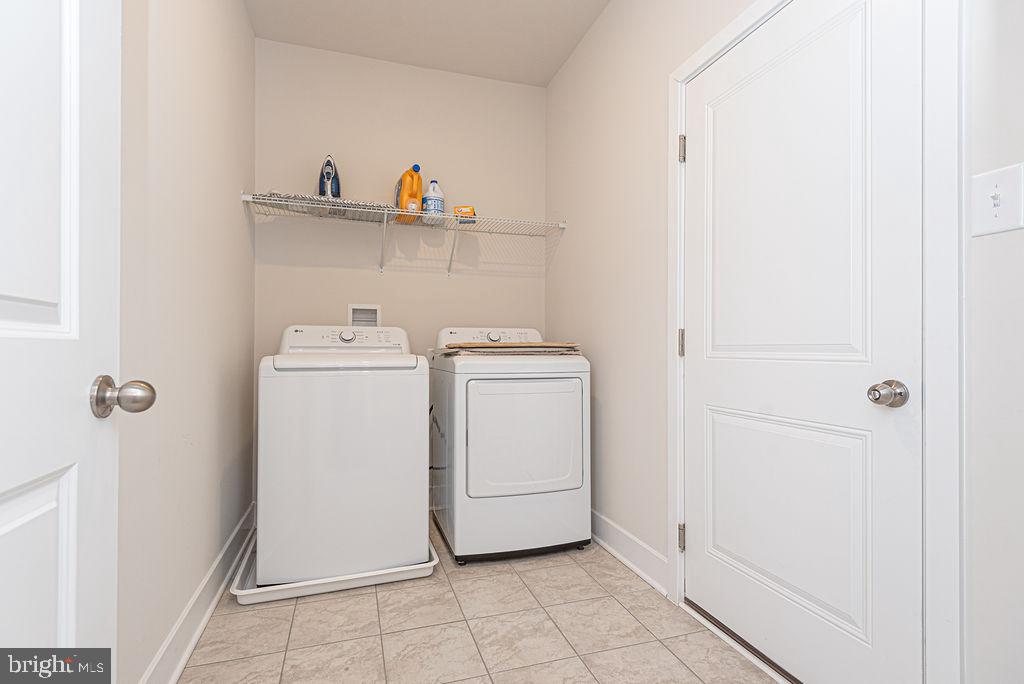 MILOS HAVEN - Residential