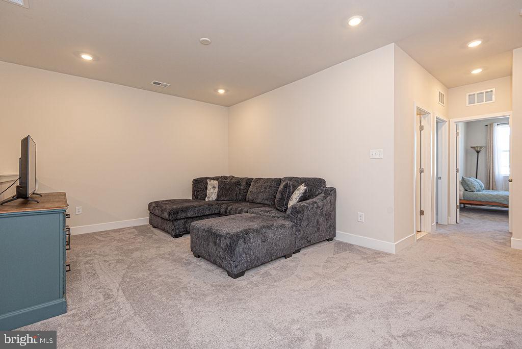 MILOS HAVEN - Residential