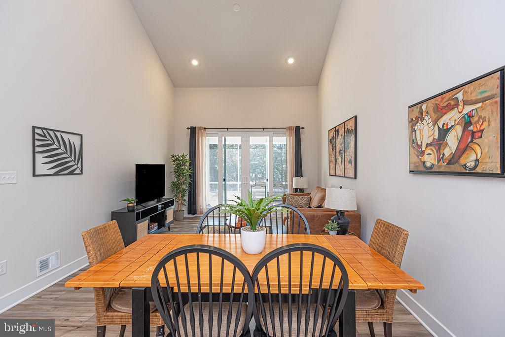 MILOS HAVEN - Residential