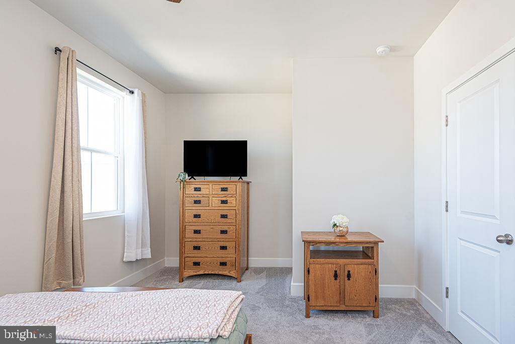 MILOS HAVEN - Residential