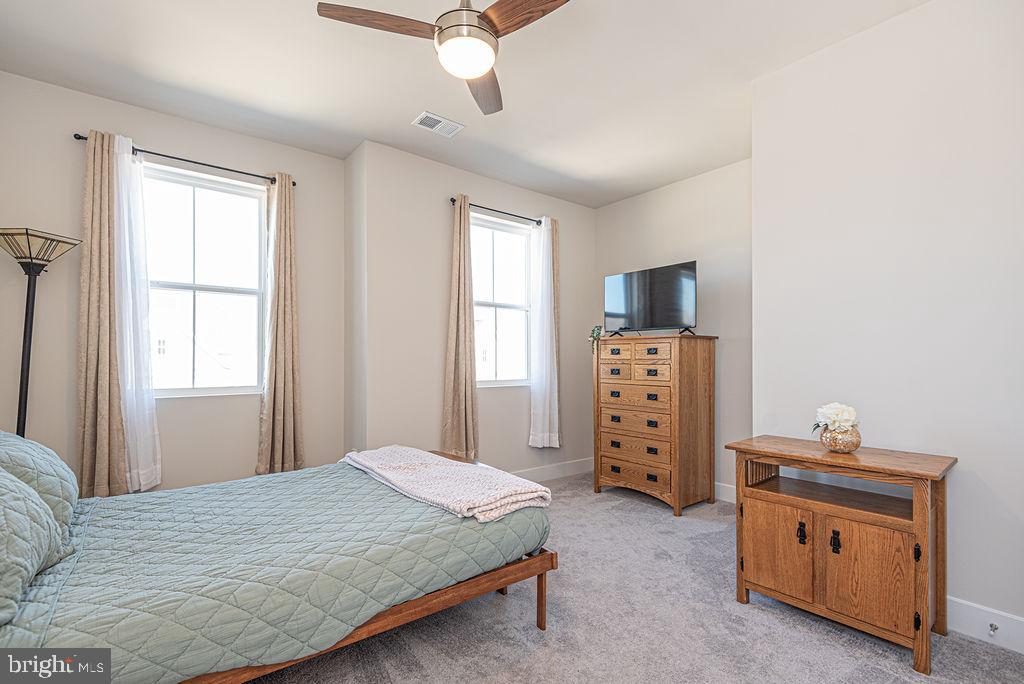 MILOS HAVEN - Residential