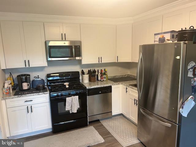 ROCK CREEK MANOR - Residential