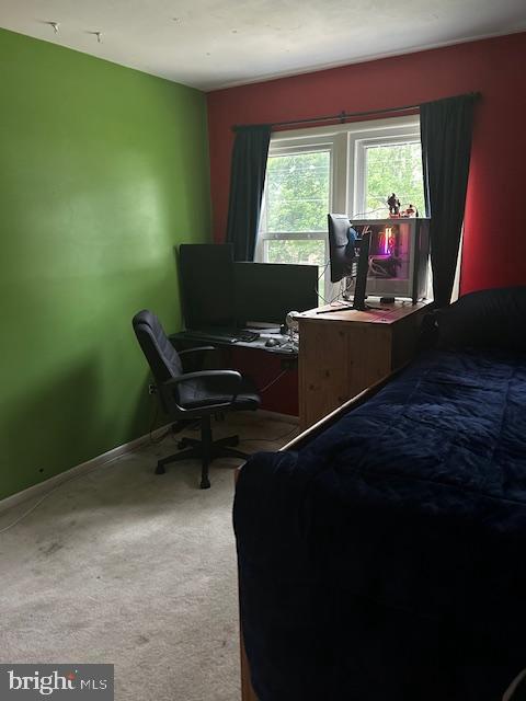 ROCK CREEK MANOR - Residential