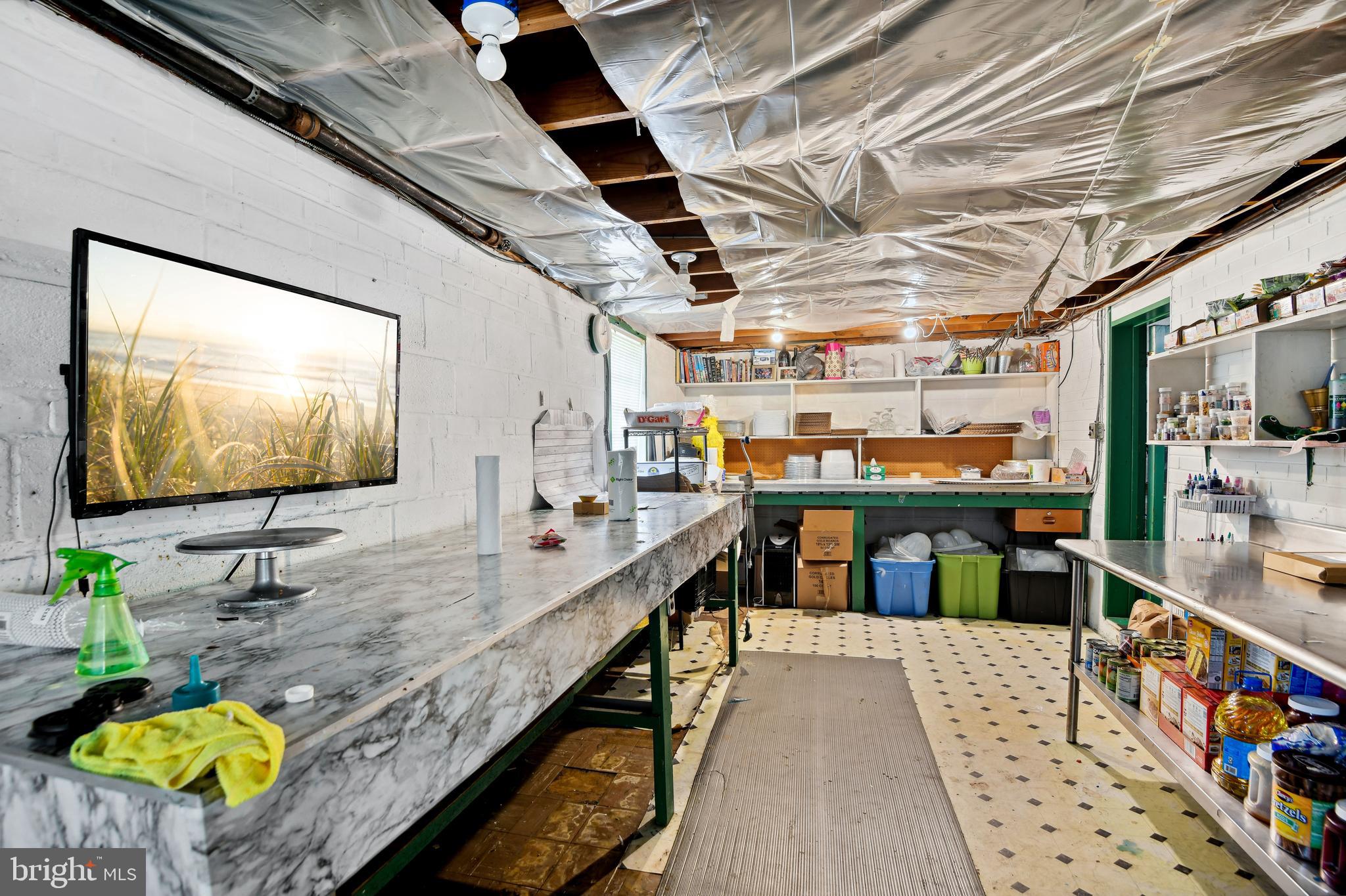 RIVERDALE PARK - Residential