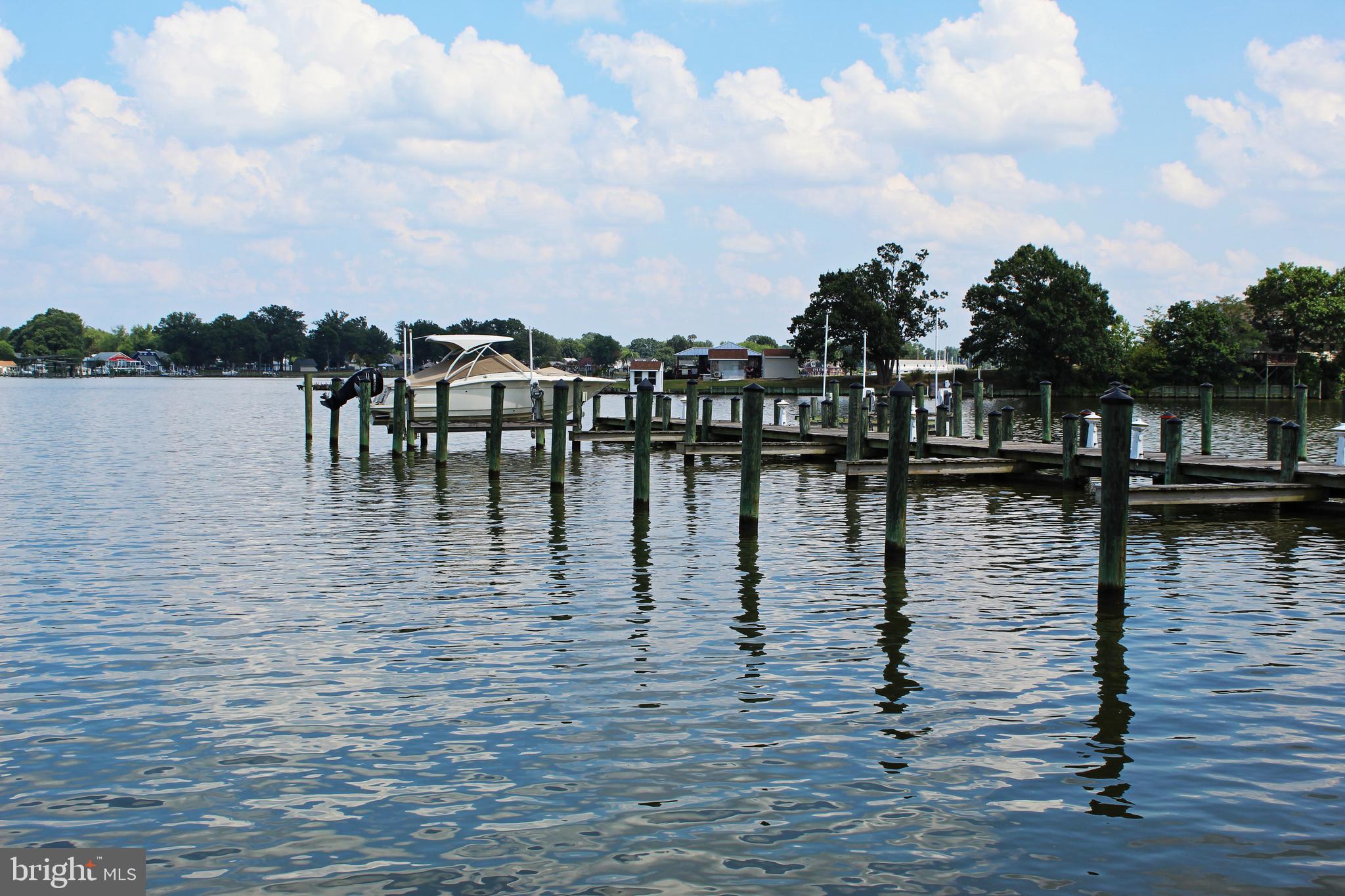 MONROE POINT - Residential