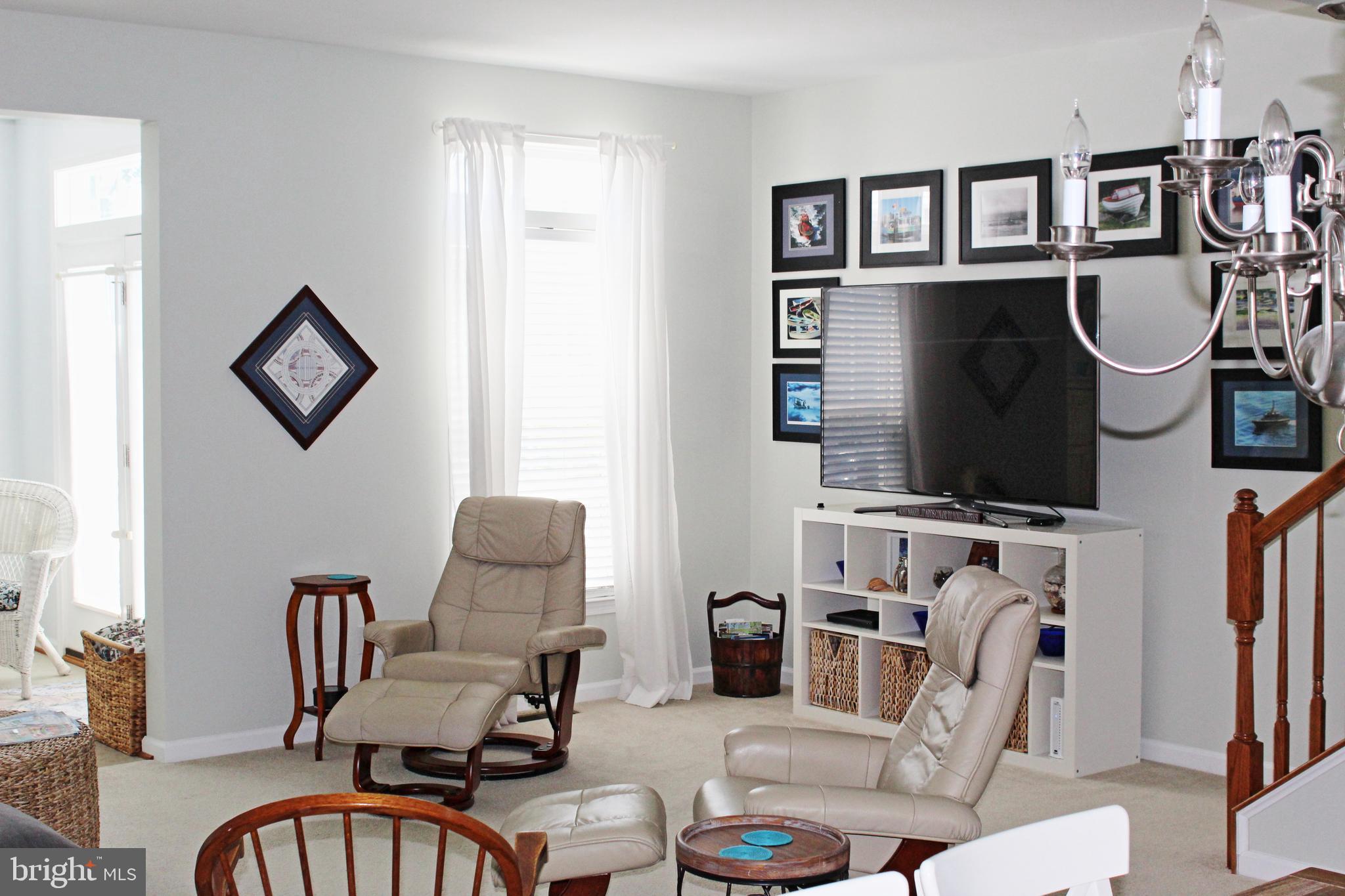 MONROE POINT - Residential