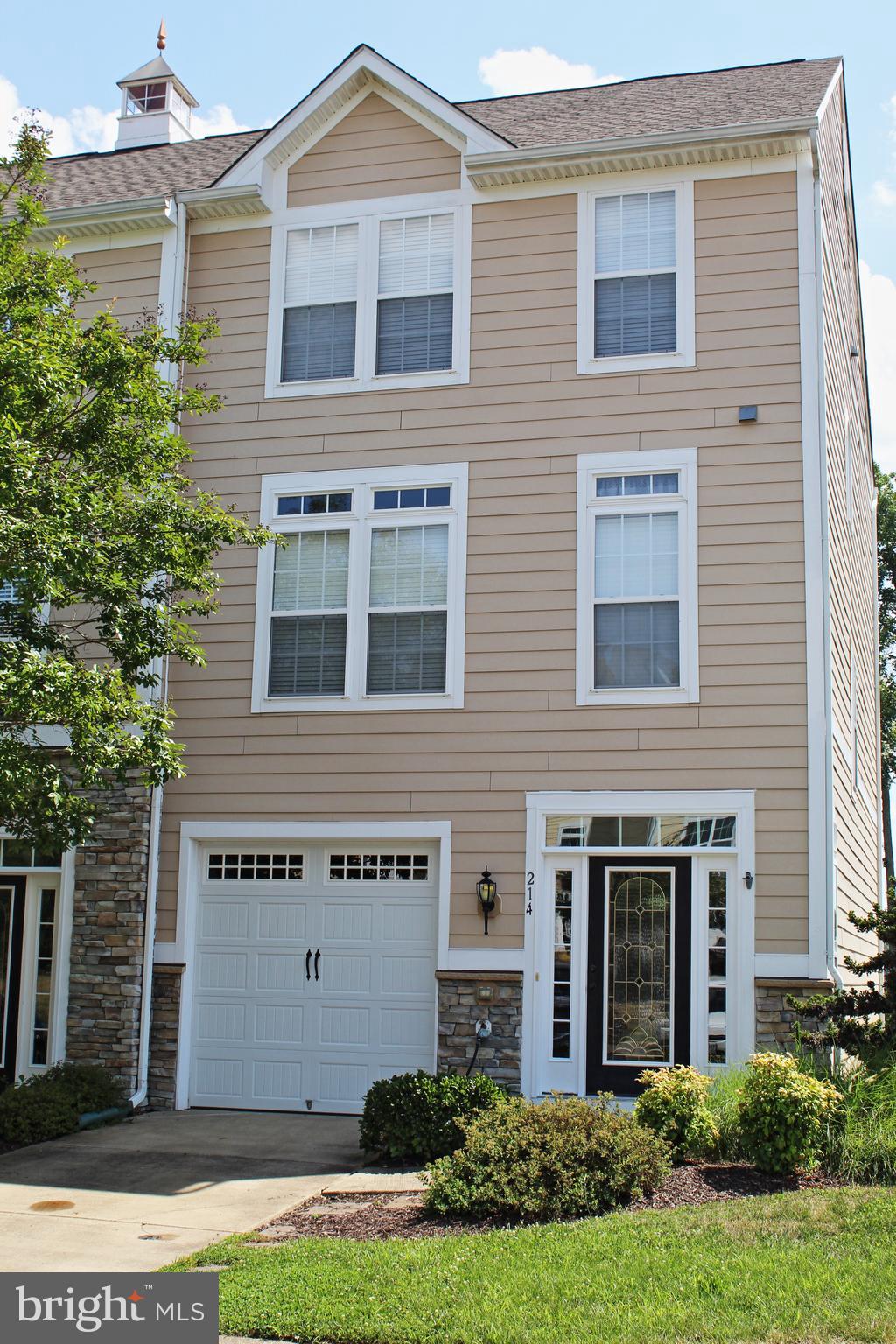 MONROE POINT - Residential