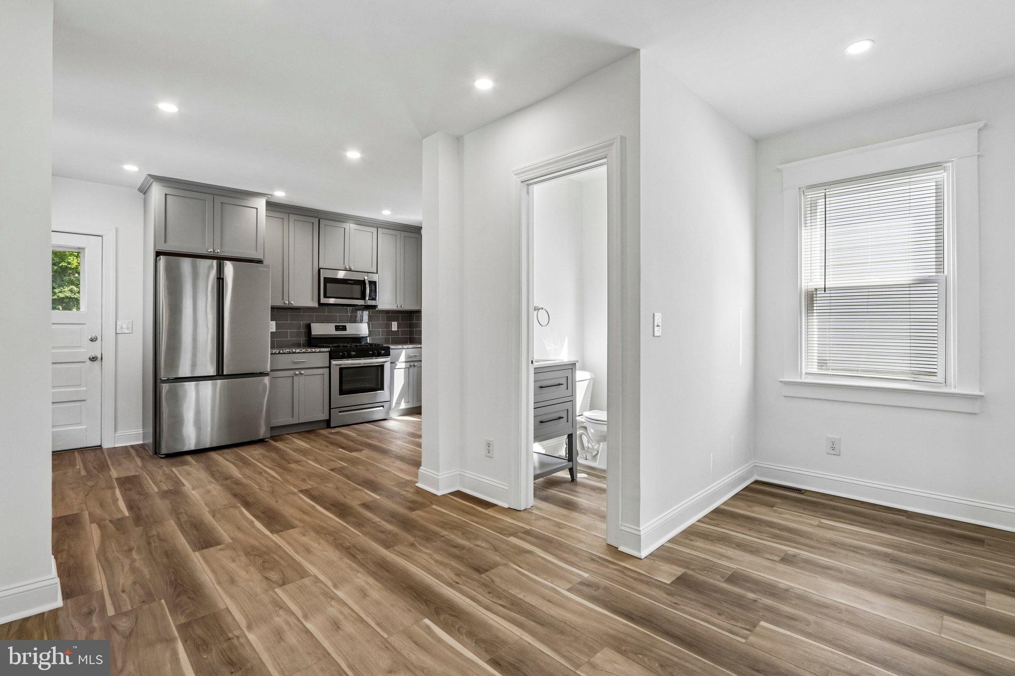 WILLOW GROVE - Residential
