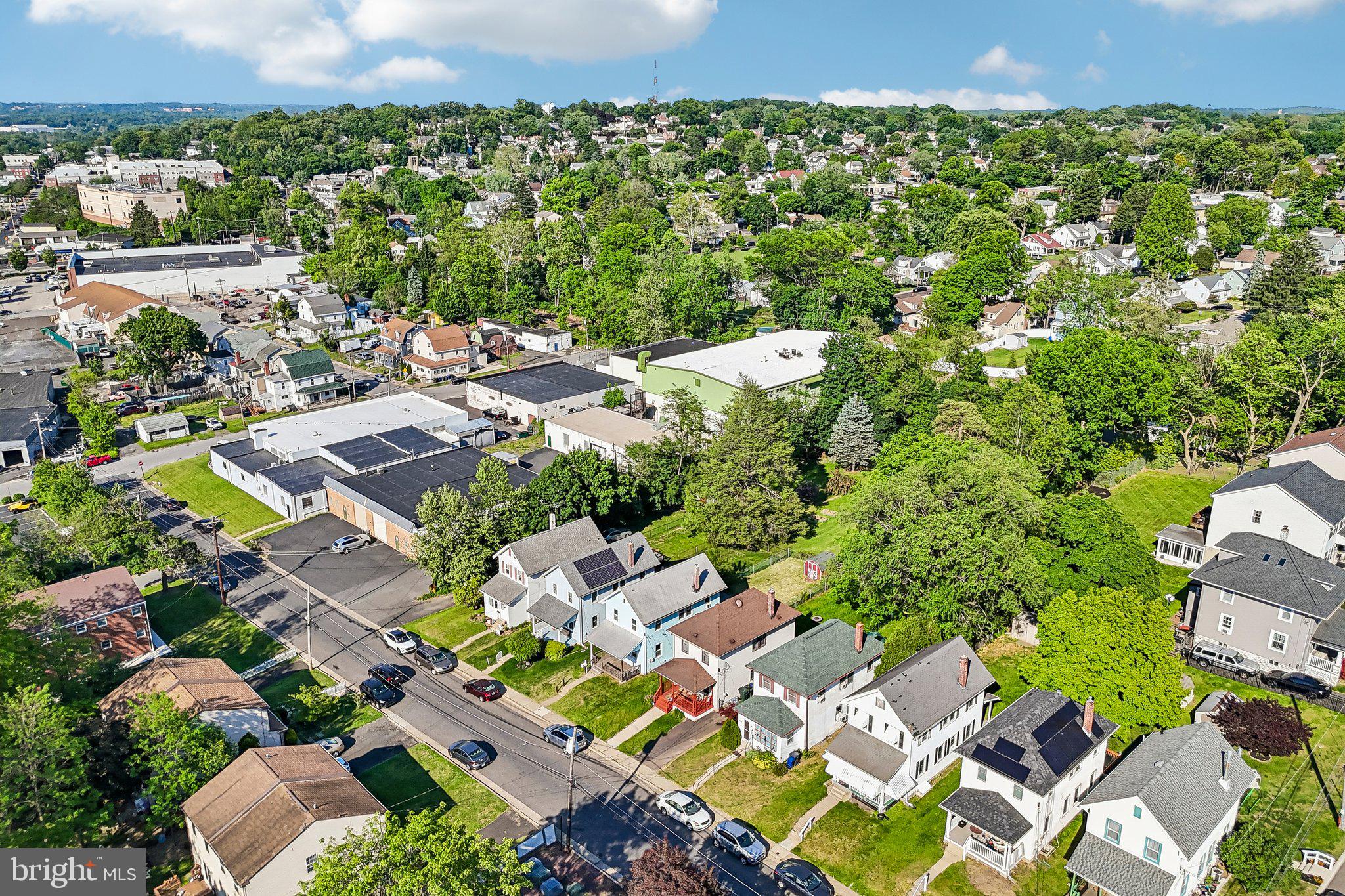 WILLOW GROVE - Residential