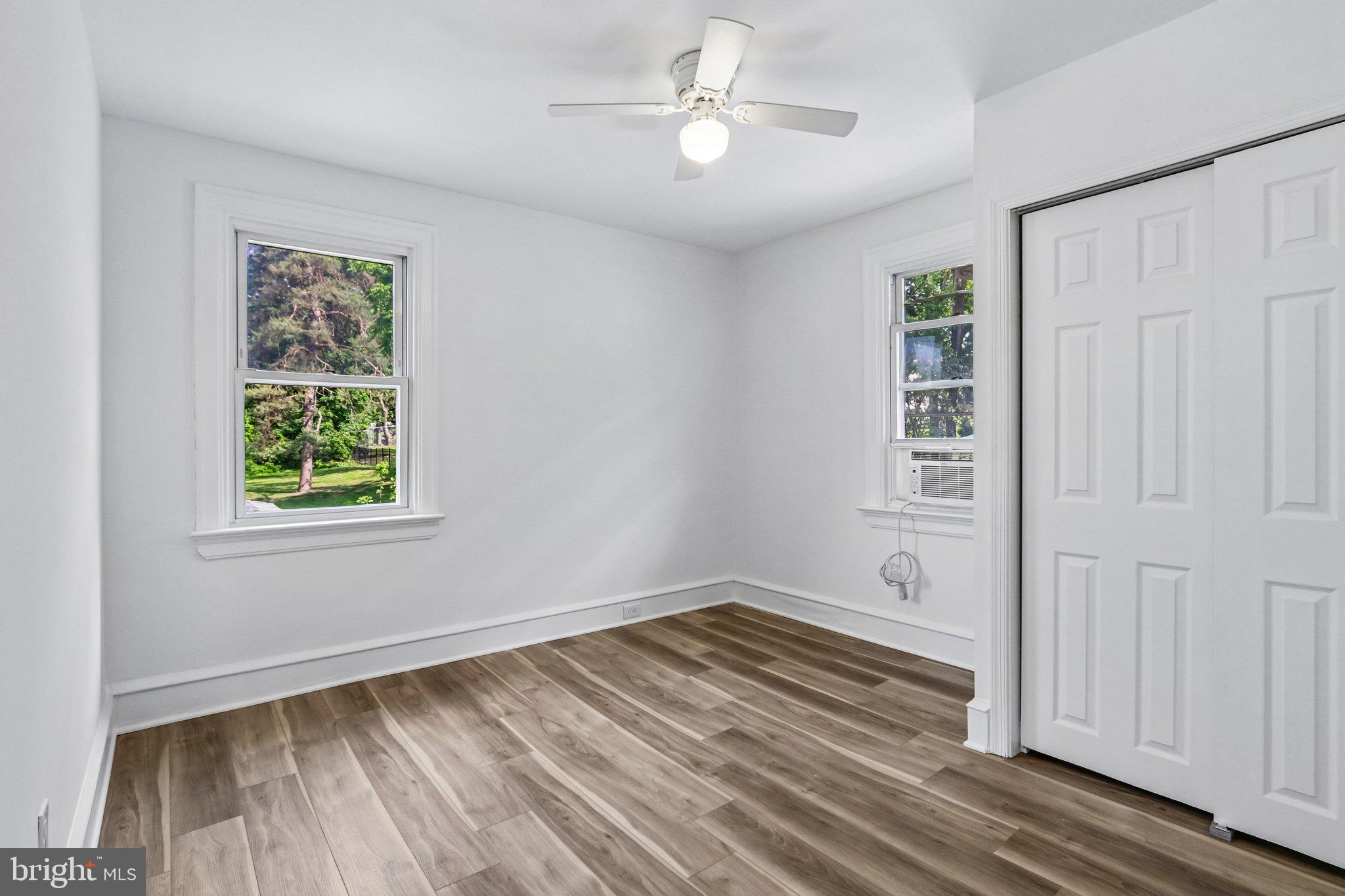 WILLOW GROVE - Residential