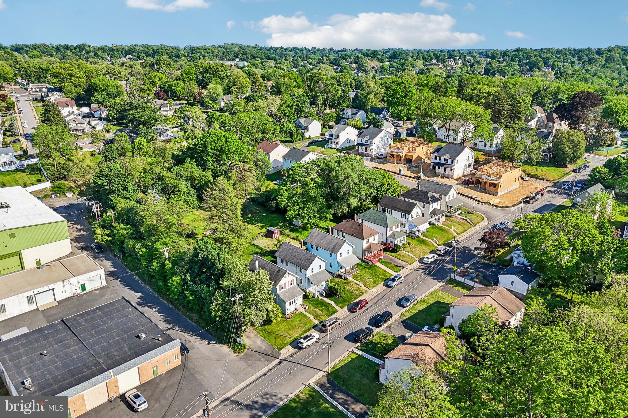 WILLOW GROVE - Residential