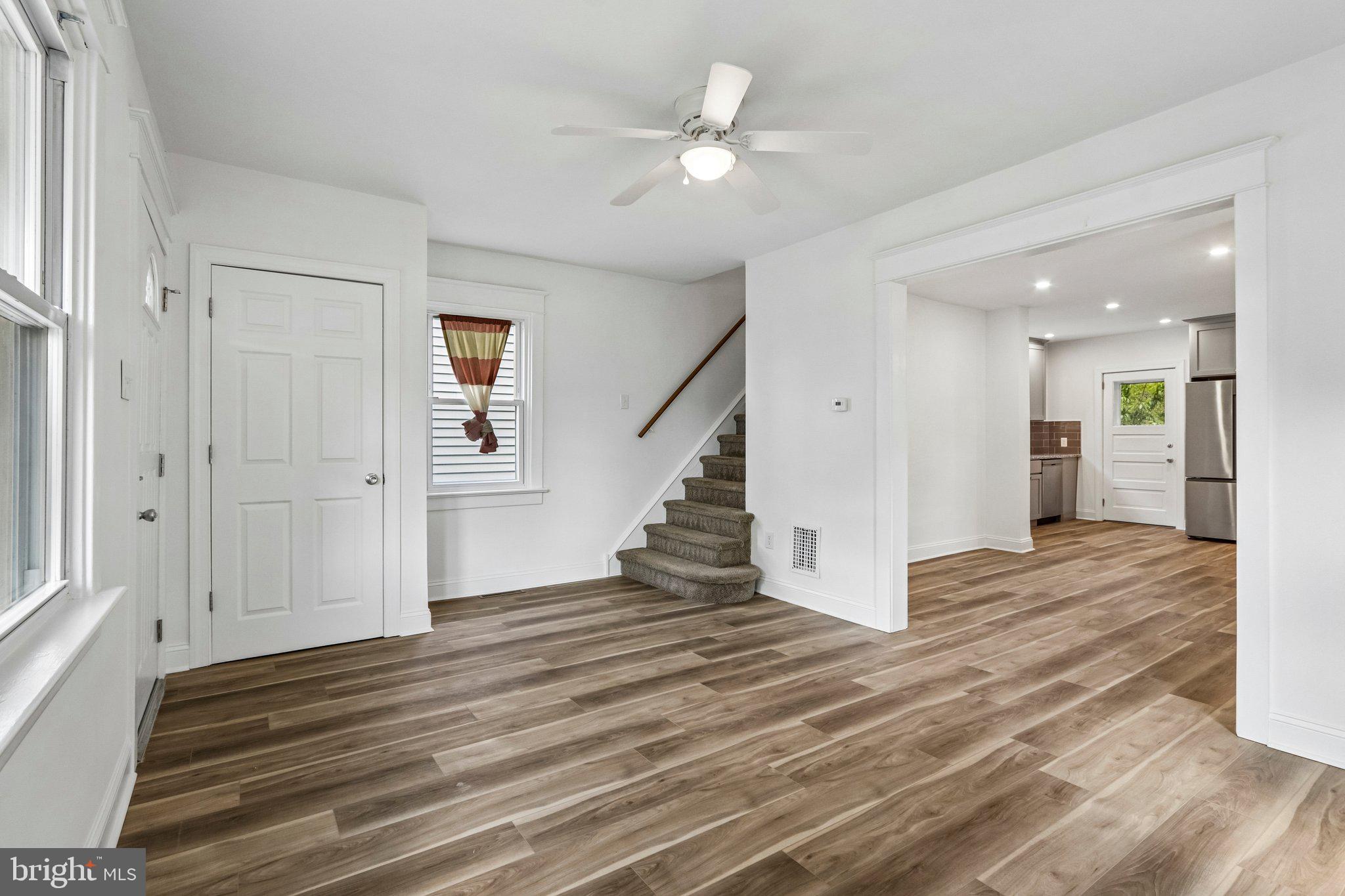 WILLOW GROVE - Residential
