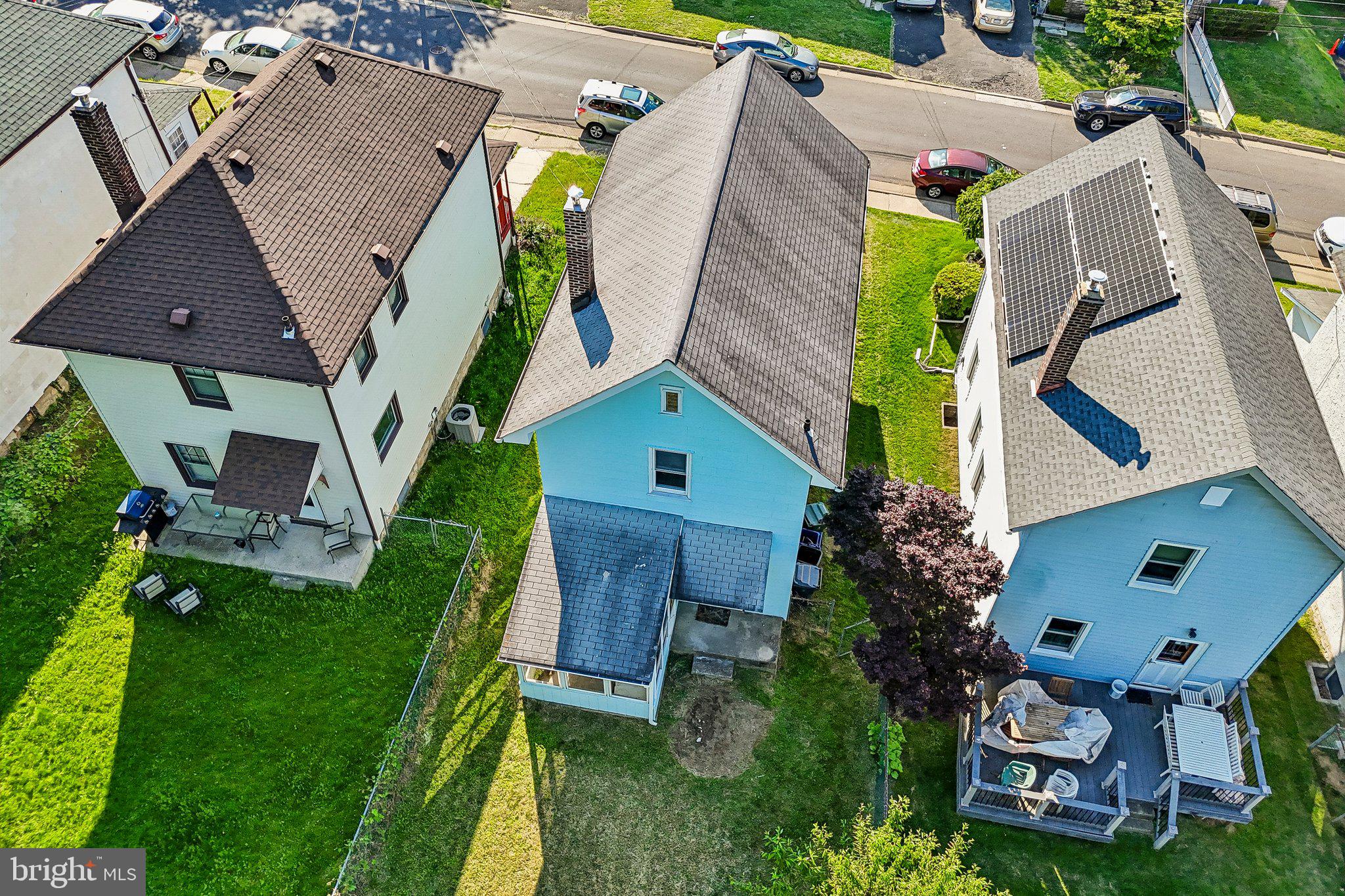 WILLOW GROVE - Residential