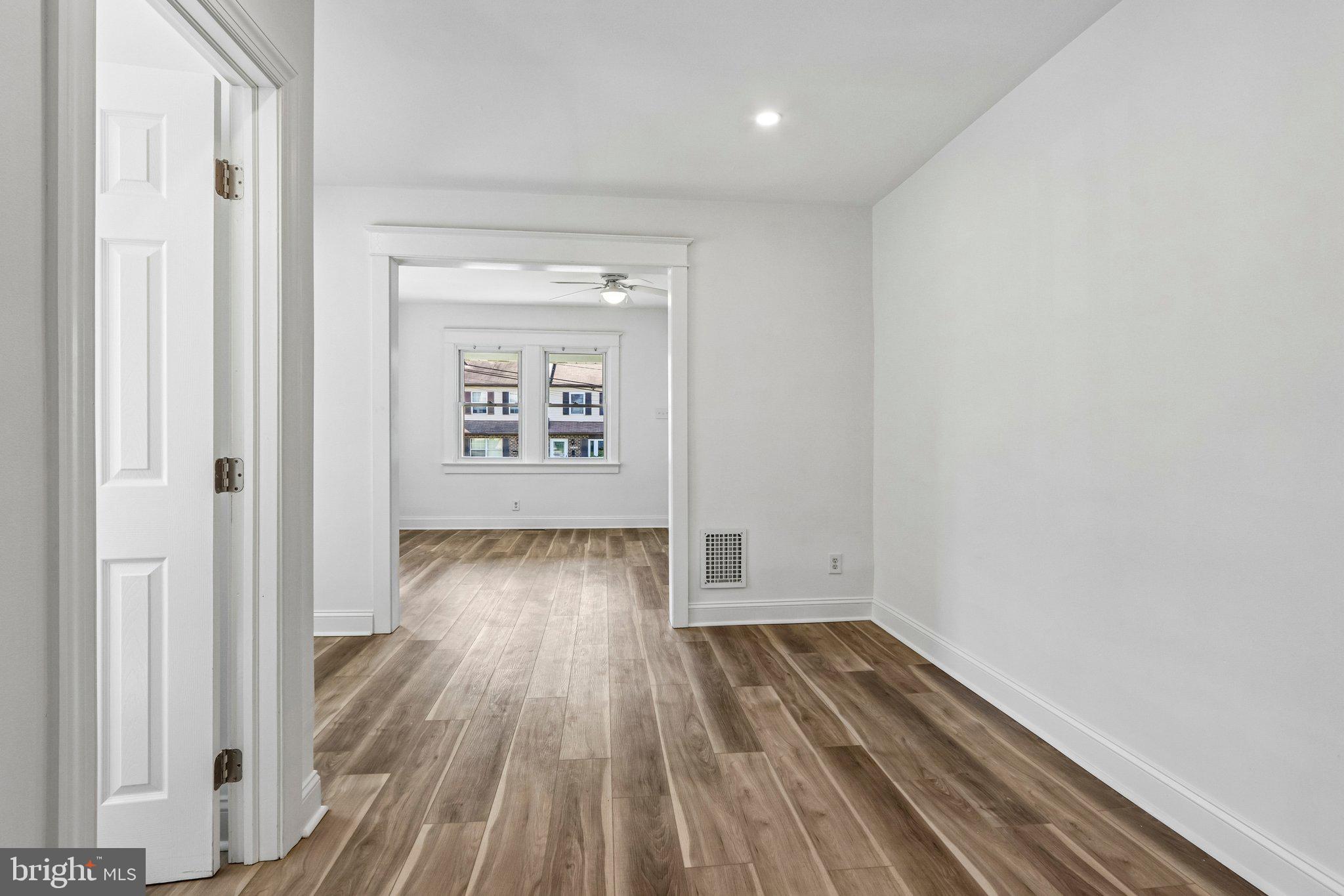 WILLOW GROVE - Residential