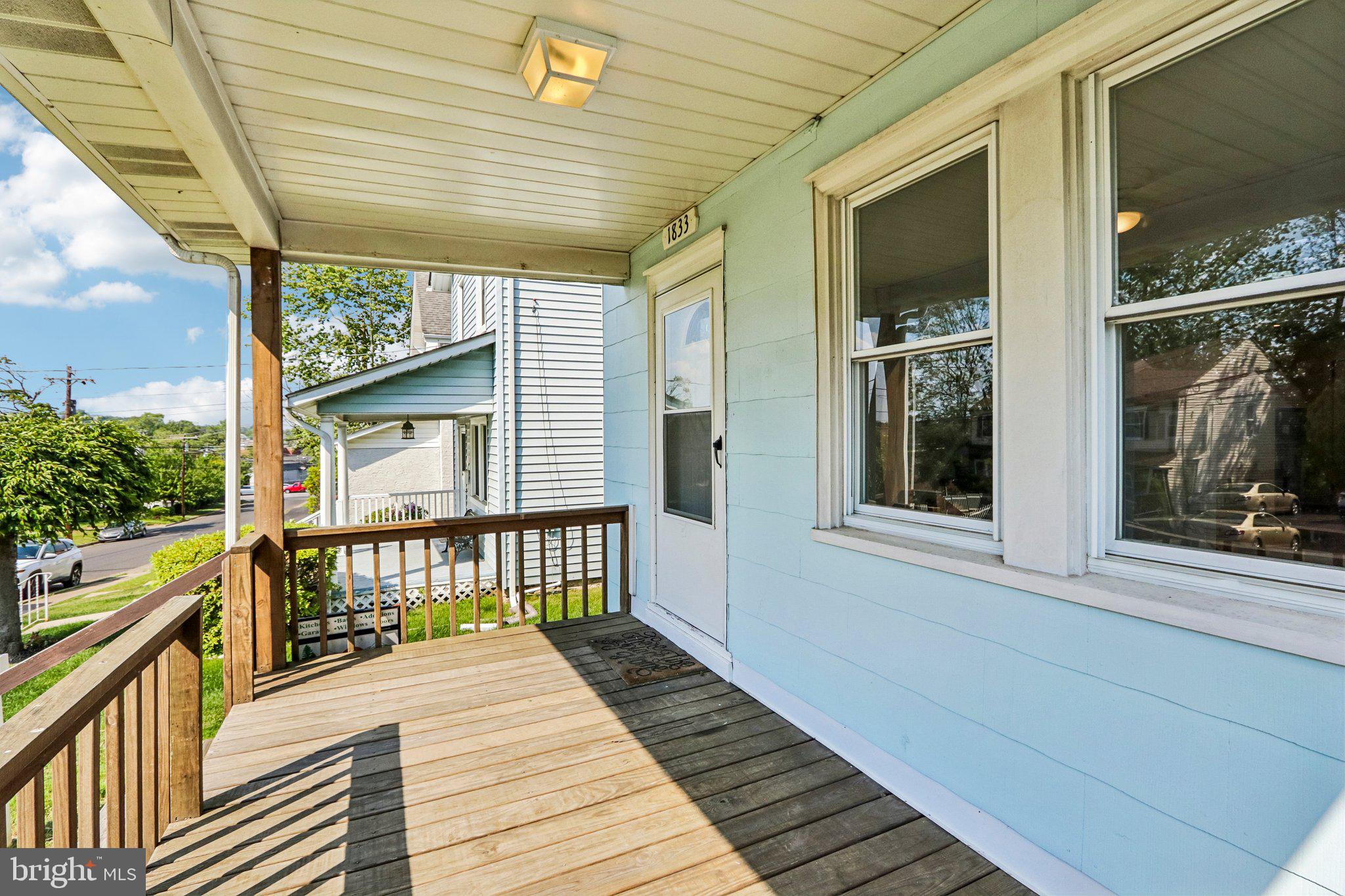 WILLOW GROVE - Residential