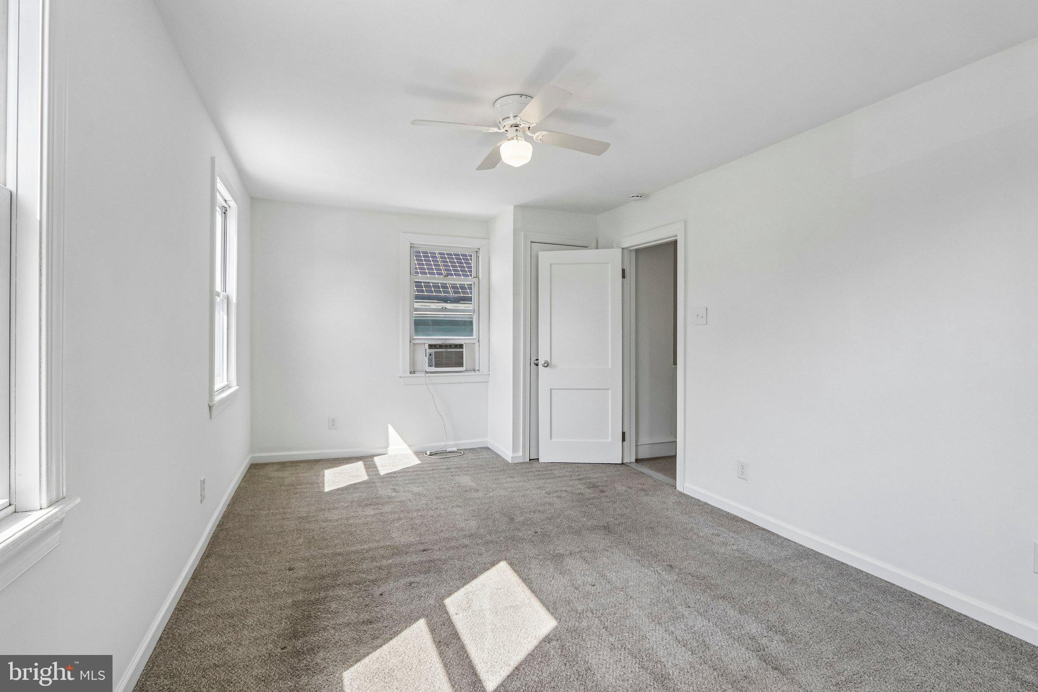 WILLOW GROVE - Residential