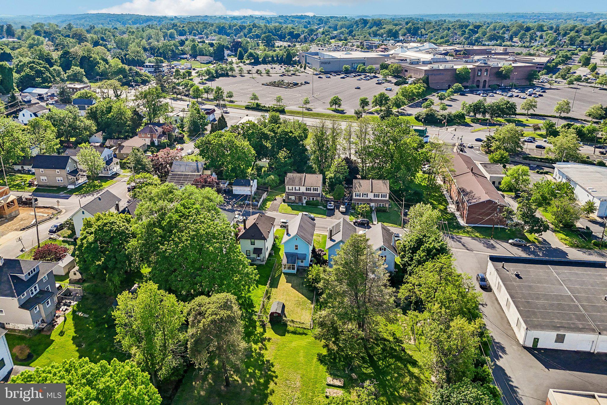 WILLOW GROVE - Residential