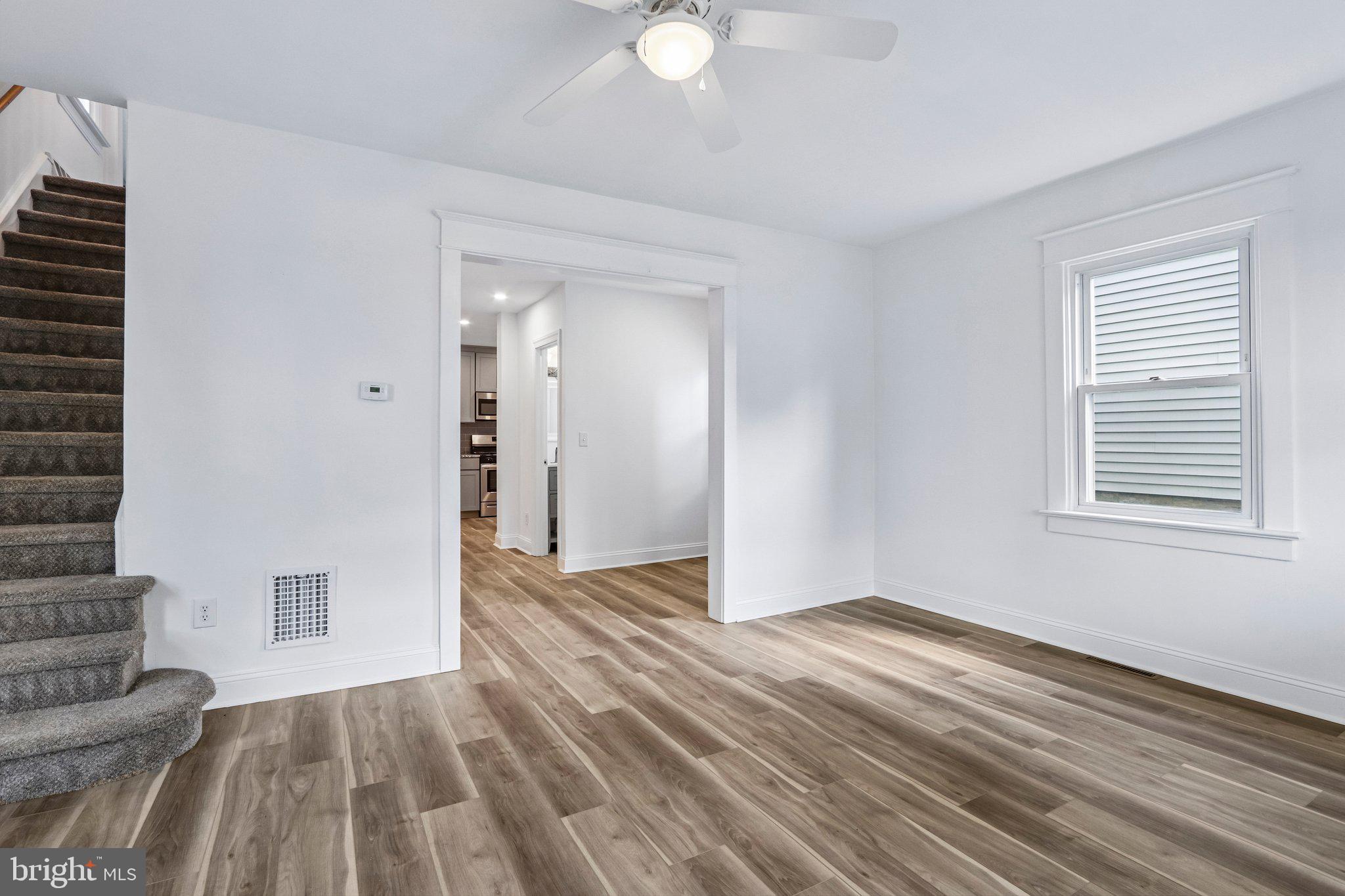 WILLOW GROVE - Residential