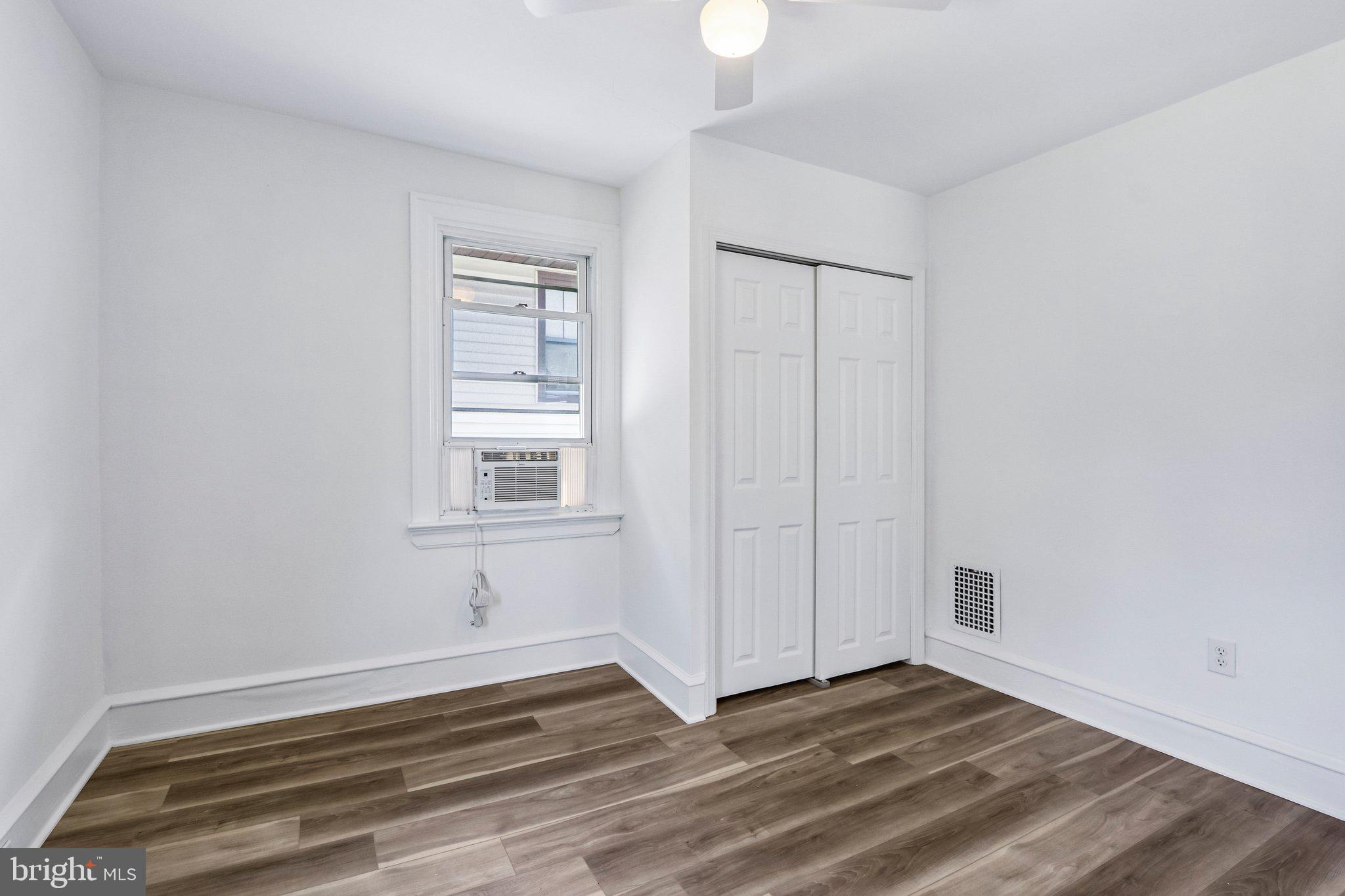 WILLOW GROVE - Residential