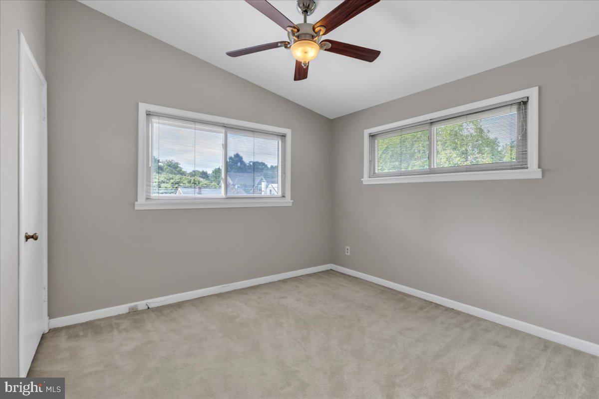 ADDISON HEIGHTS - Residential Lease