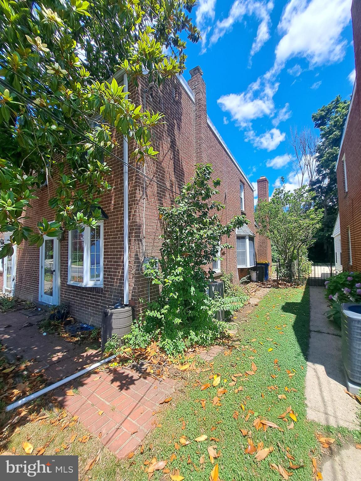 611 SOUTH STREET